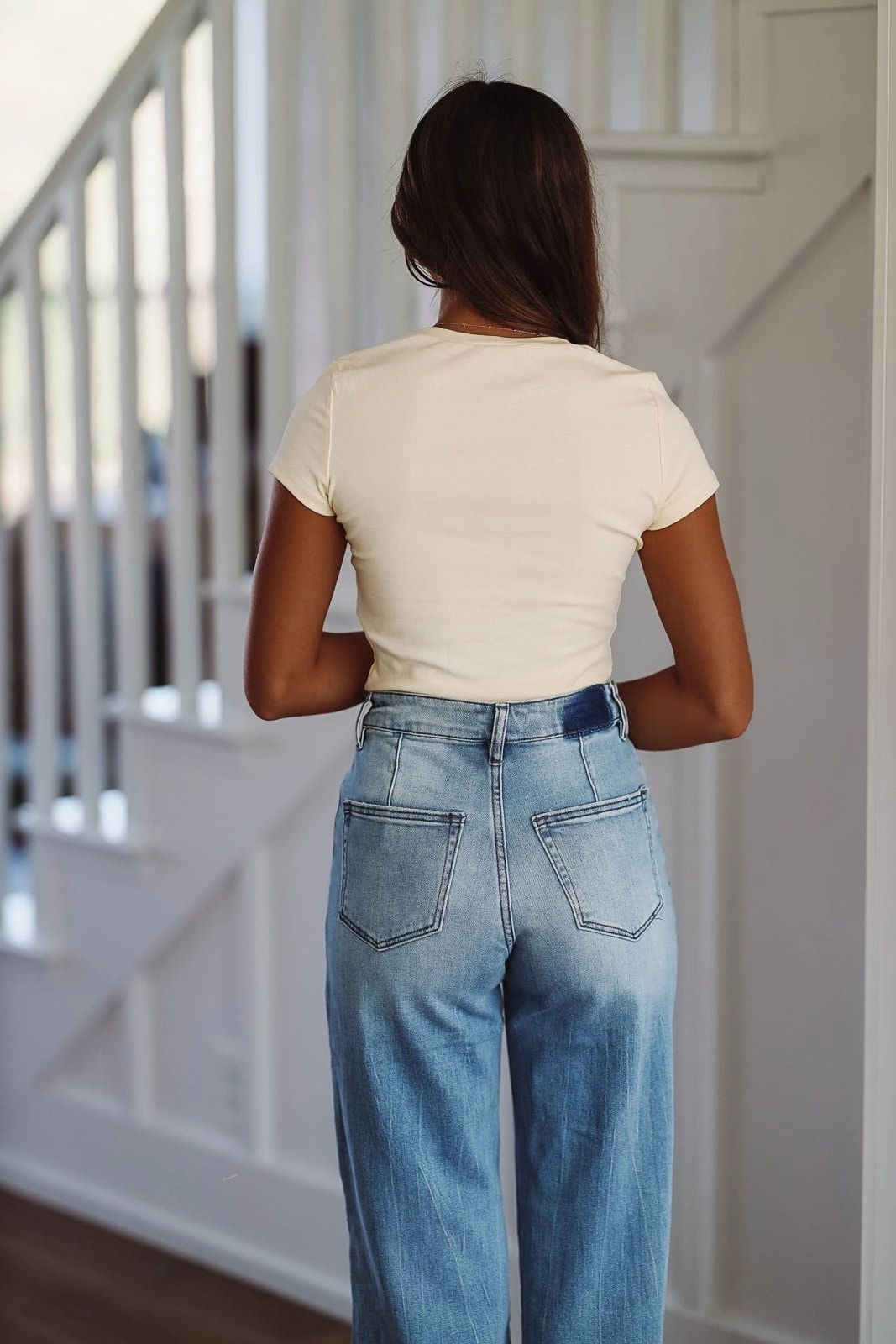 Adjustable Collar System Classic Crew Neck Hi! It's Me Crop Top - Yellow