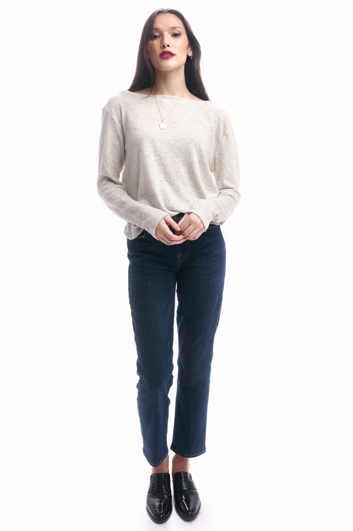 Le High Straight in Rosalie Smart Casual Classic Wear Couple Look Office Wear