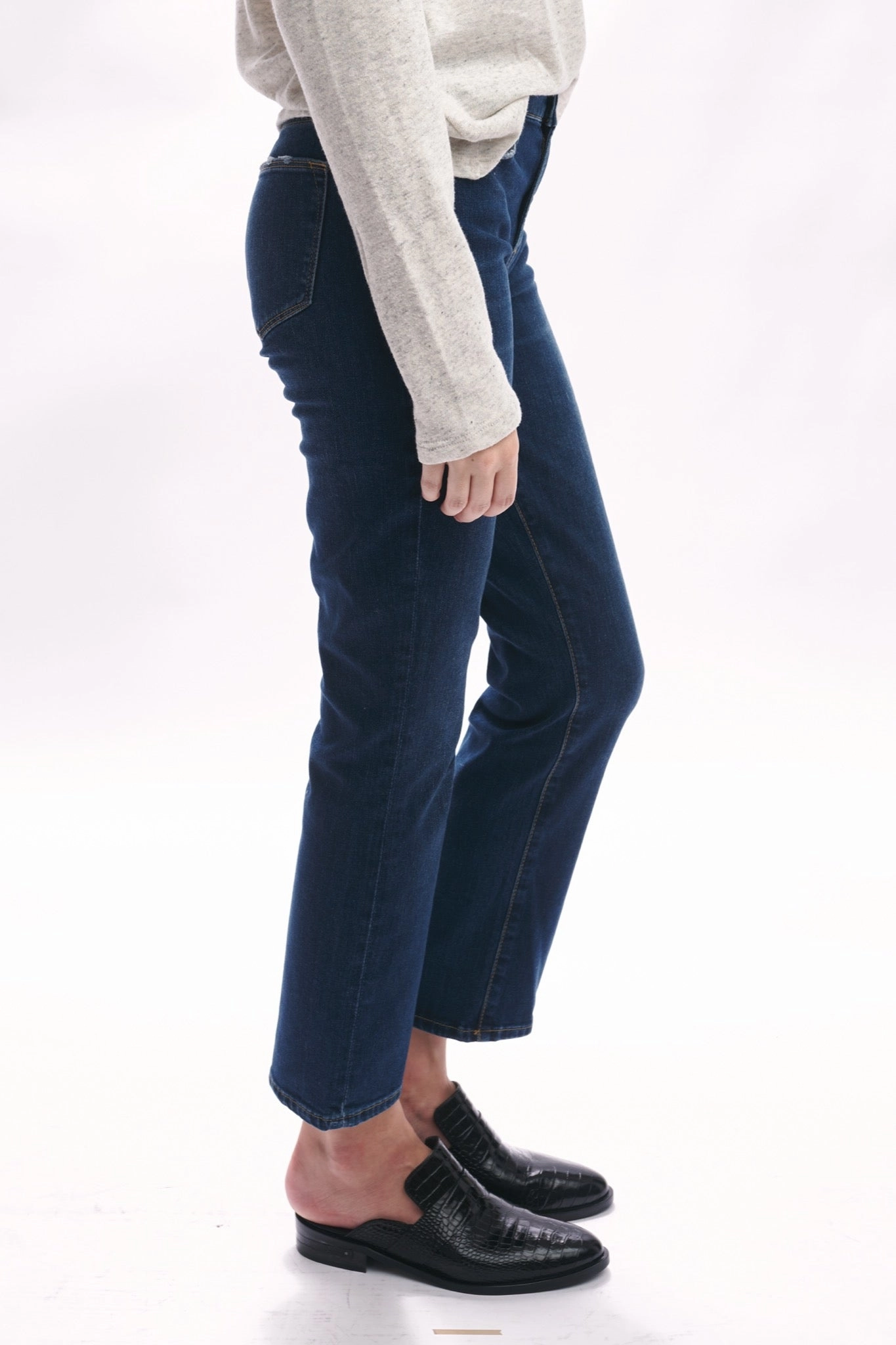 Le High Straight in Rosalie Base Layer