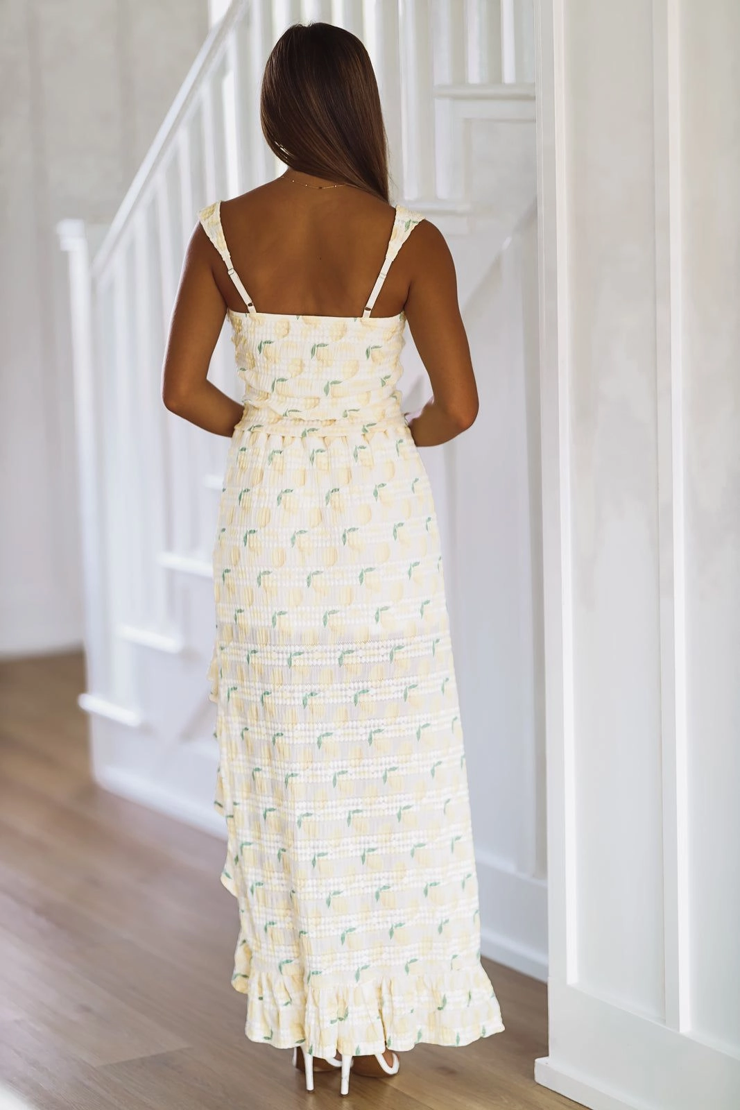 VNeckReinforcement Lemon Squeeze Crop Top - Yellow