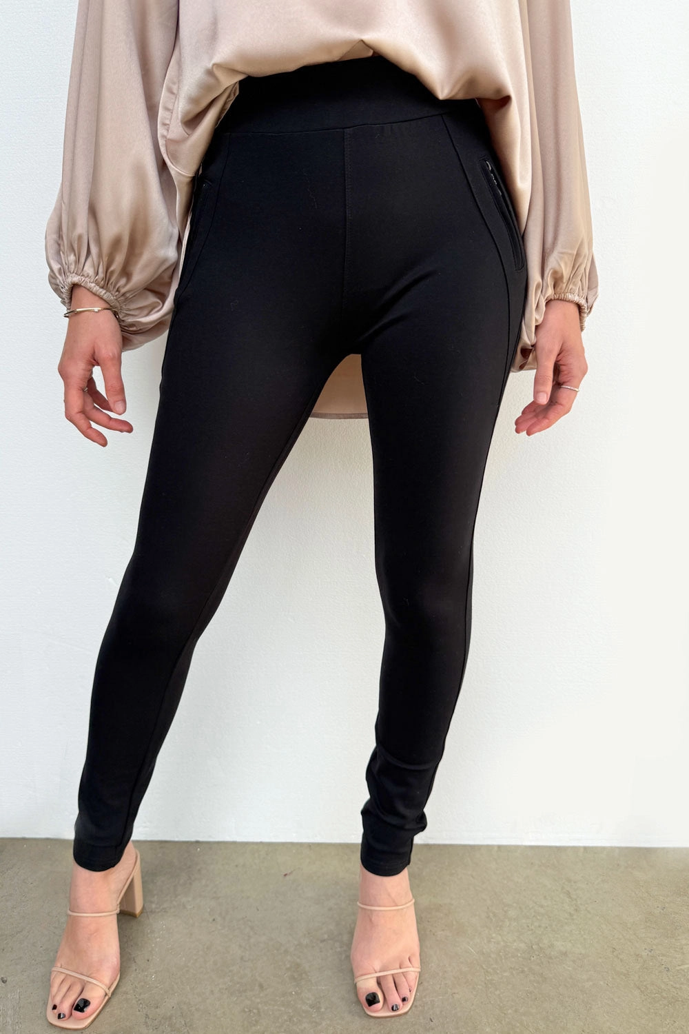 Functional Design Leon Pants