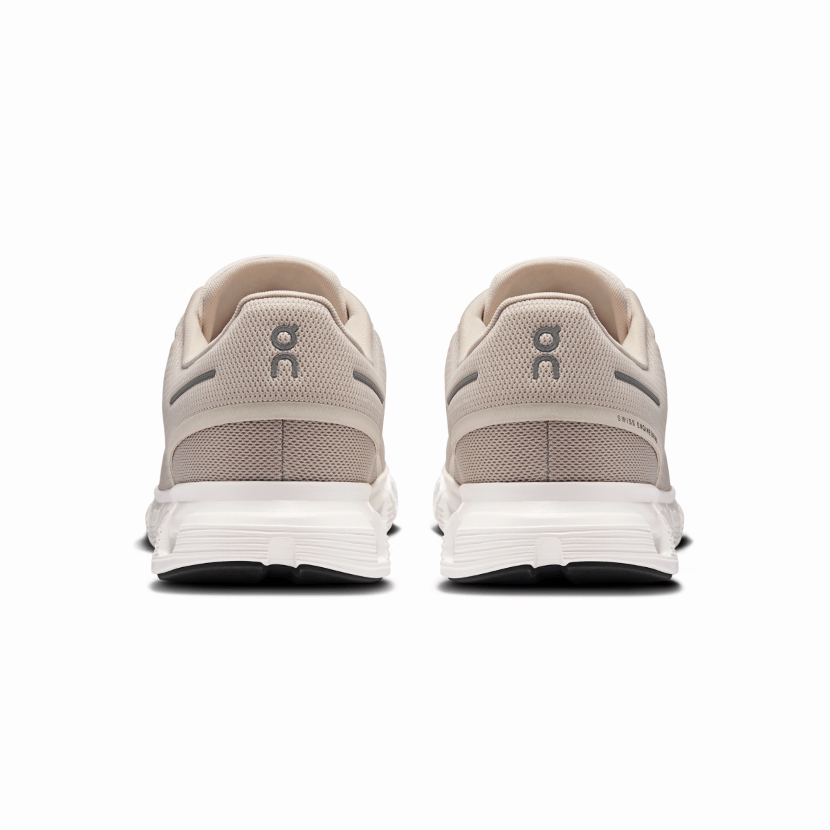 Flexible Groove Design On Running Men's Cloud 6 Pearl/White