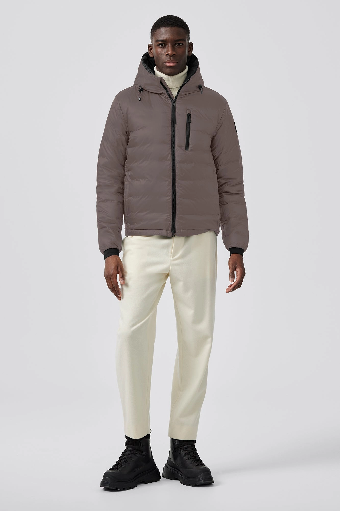 Lodge Hoody Black Label Adventure Day Look Soft Touch Texture