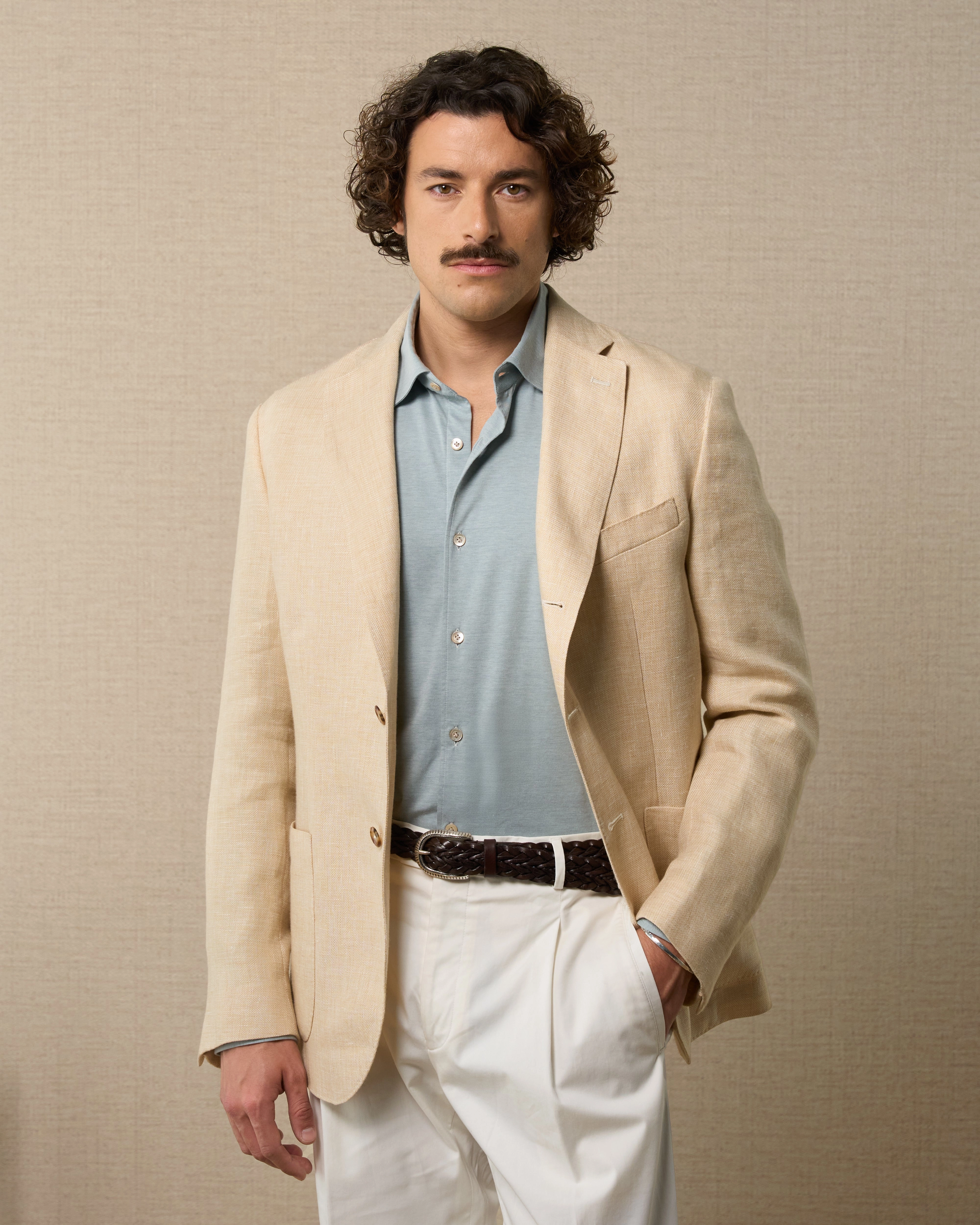 Lollove Versatile Fit Layer Minimal Detailing