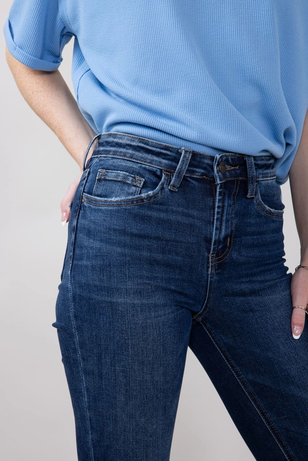 Vervet High Rise Dark Wash Trousers Hem Bootcut Jeans for Women | T6501 Neutral design