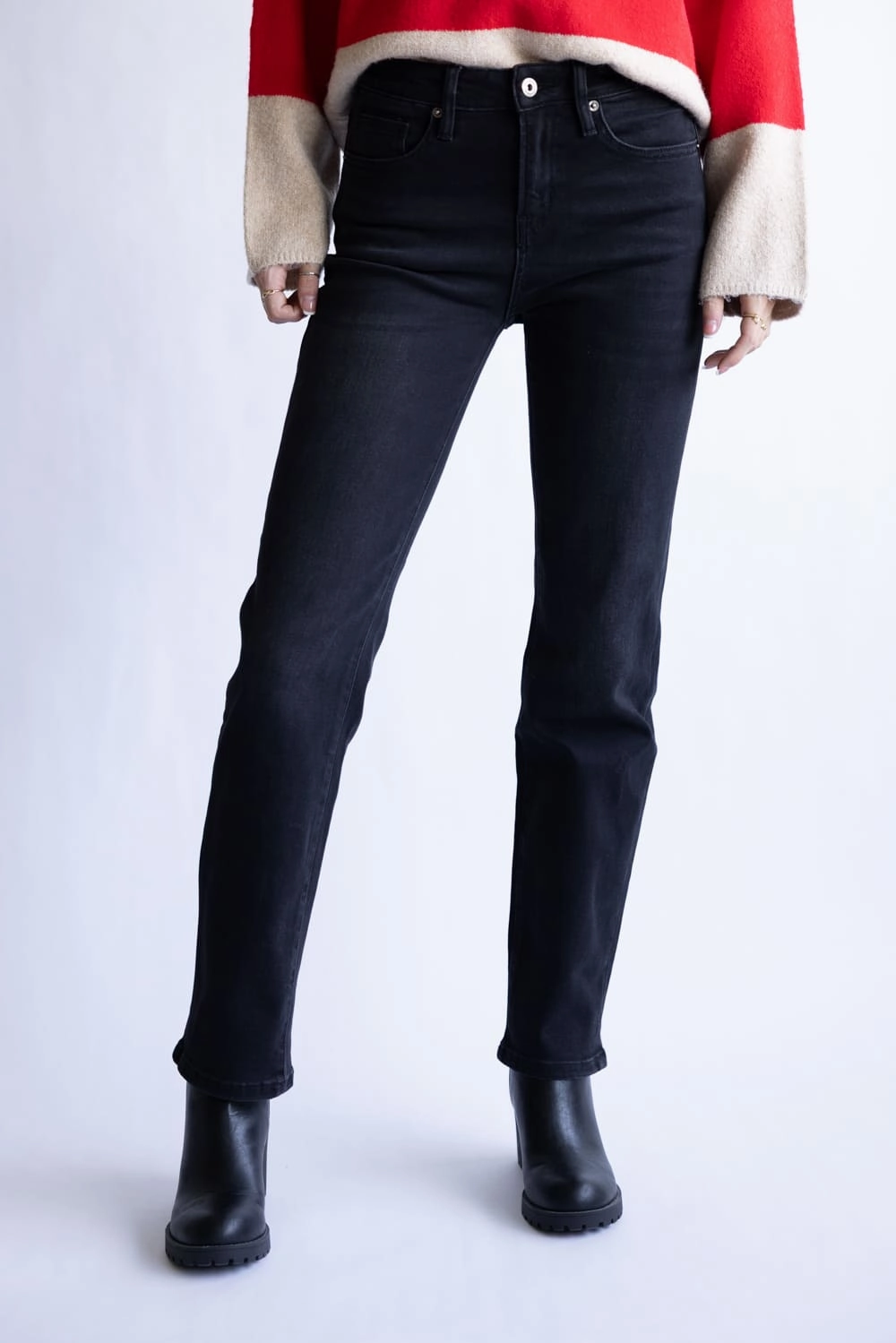 Streetwear Fan Night Out Rainy Day Brunch Outfit Mica High Rise Straight Leg Jeans for Women in Black | MDP-T3566B