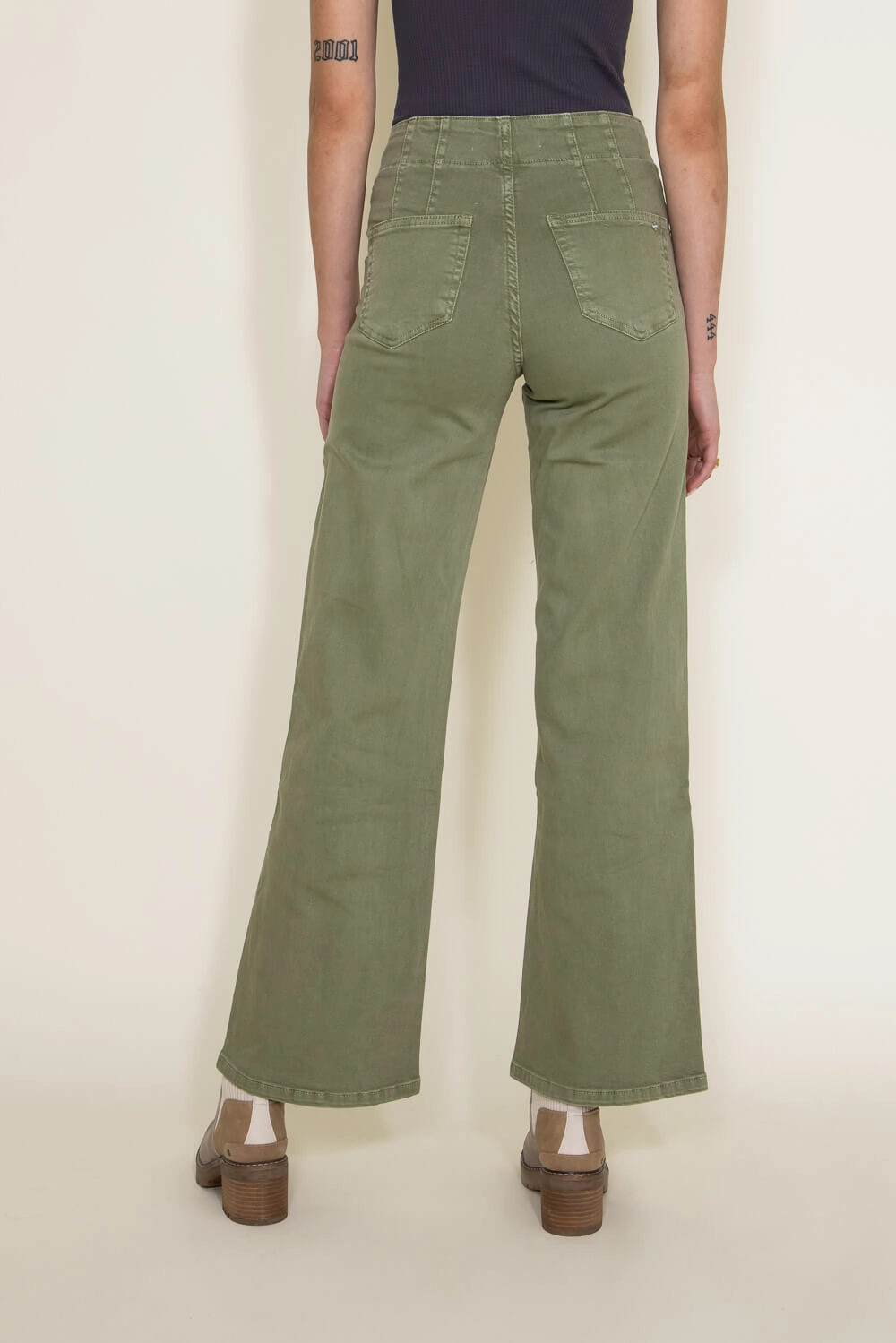 Neutral Style Functional Fit Mica High Rise Wide Leg Jeans for Women in Olive | MDP-W506OL