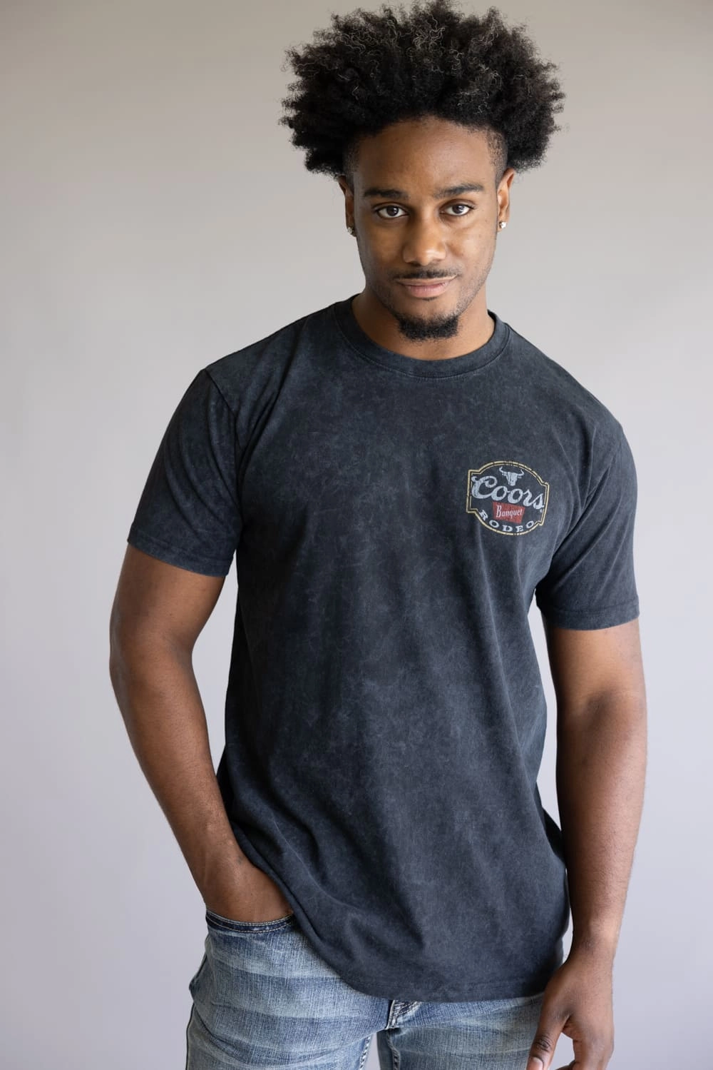 Mineral Wash Coors Rodeo Steer Head T-Shirt for Men in Black | 47-561/562-68-BLACK cotton material