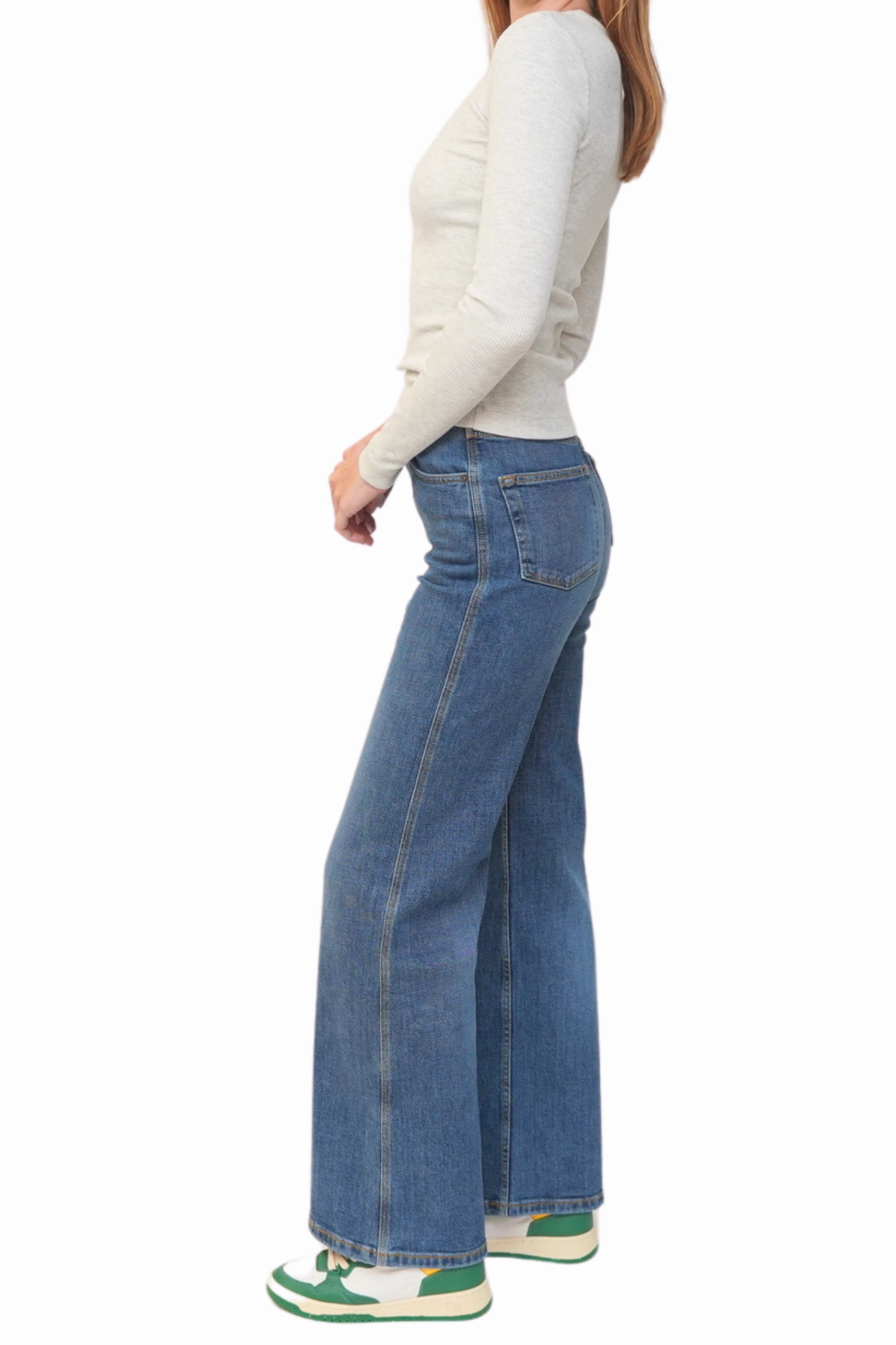 Modern Spring Mood Trevi Jean in Vintage 62