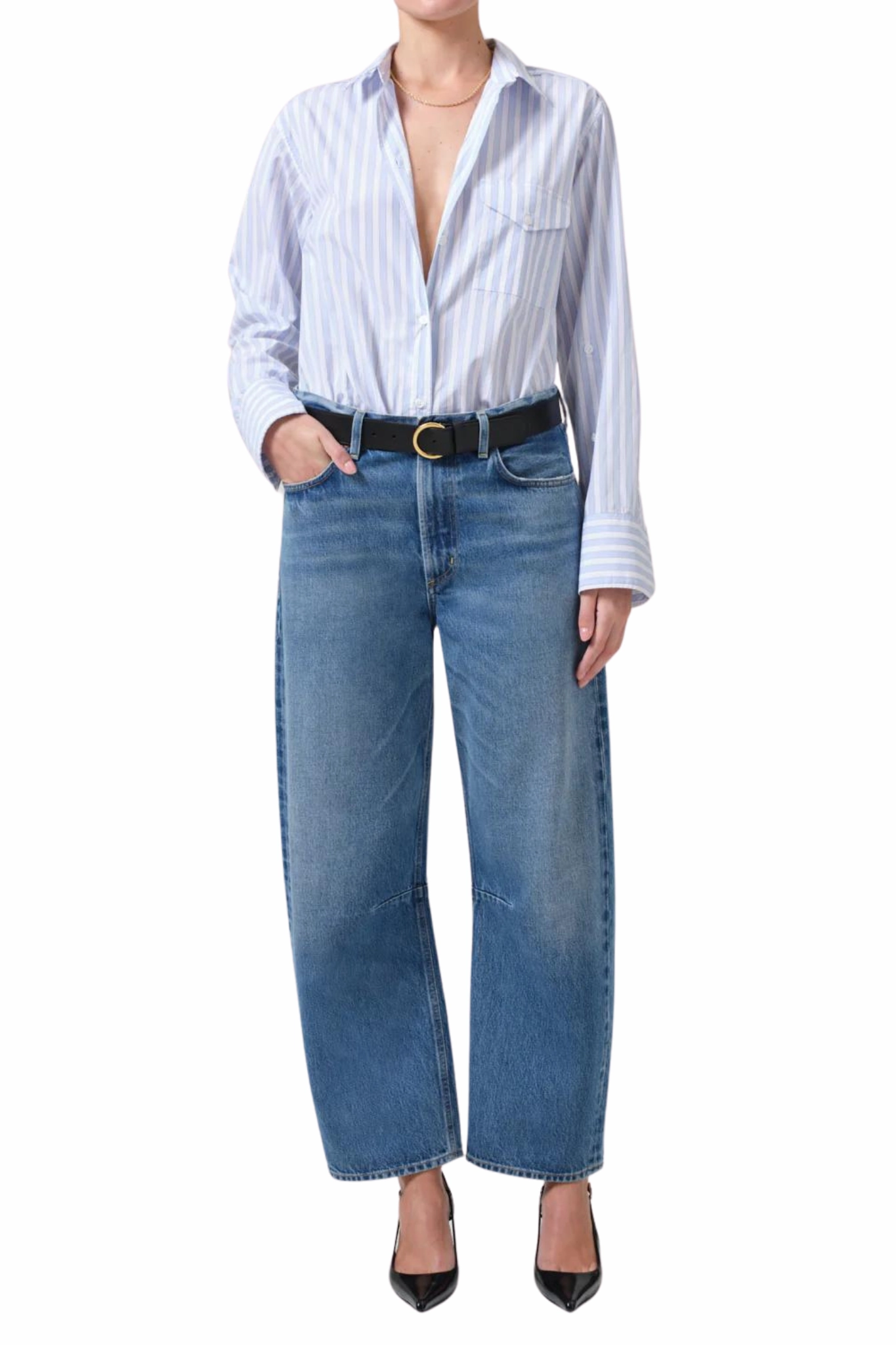 Essential Wear Common Outfit Miro in Pacifica