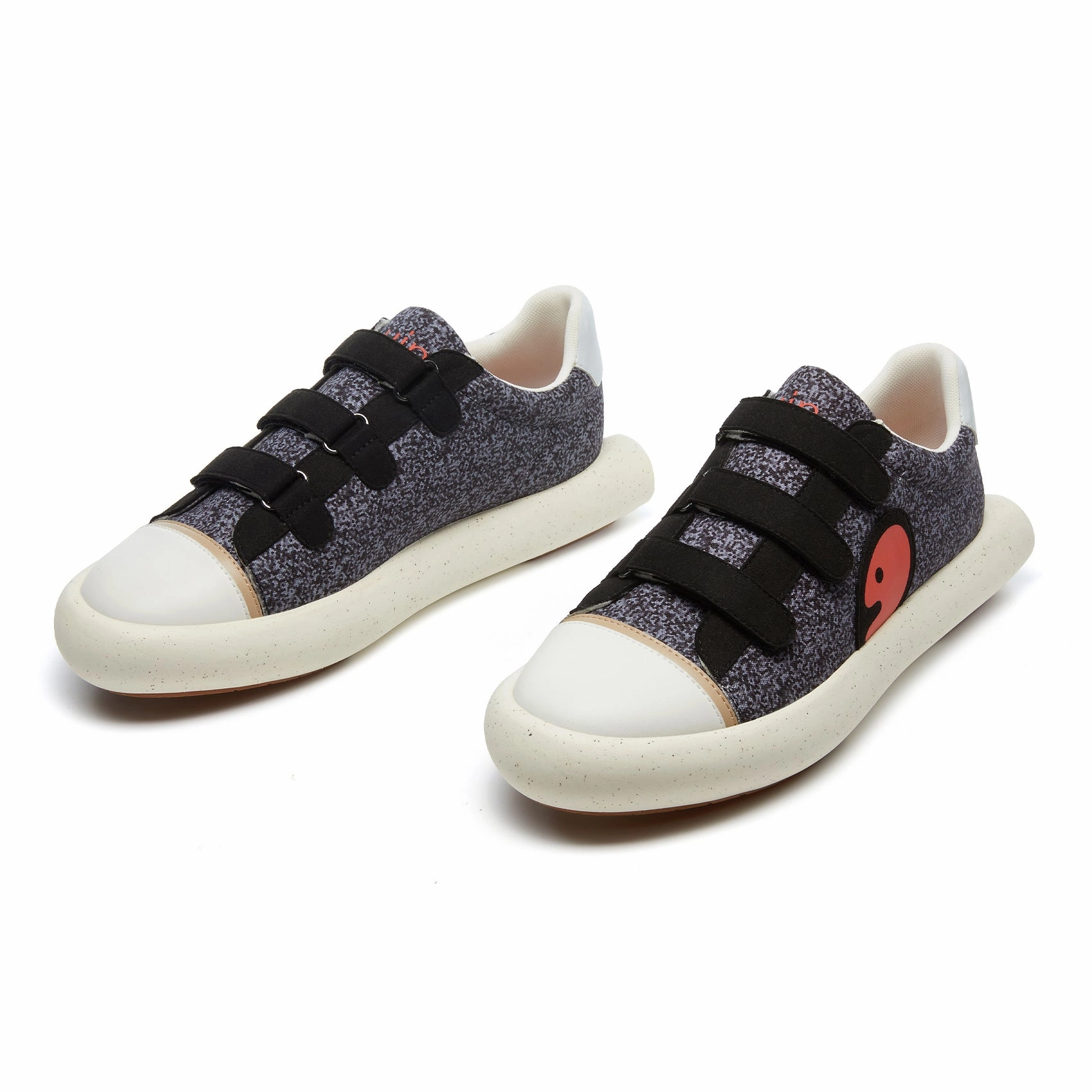 Misty Rock Black Chamb??ry 3 Men Slip Resistant Design Basketball