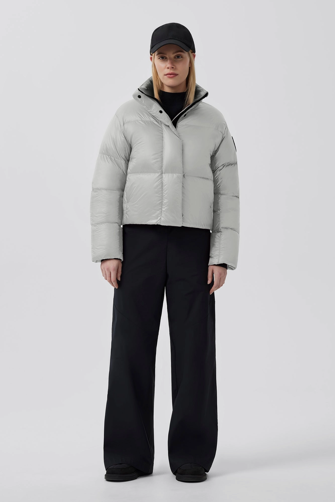 Thermal Core Technology City Layer Style Cypress Cropped Puffer Black Label
