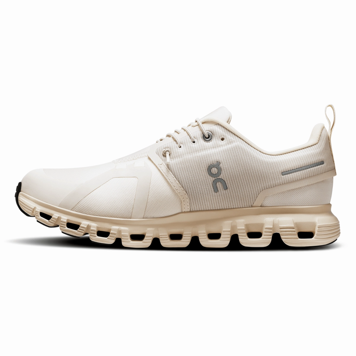 Quick Adaptation Tidy look On Running Women's Cloud 6 Waterproof Pearl/Cream