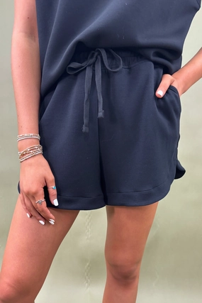 On-the-Go Lounge Shorts Flexible Knee Panels