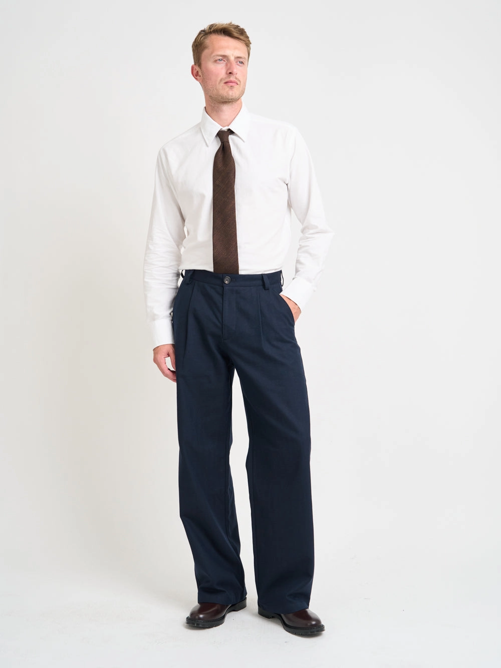 Orsman Trousers Stockbridge Navy Stylish Appearance