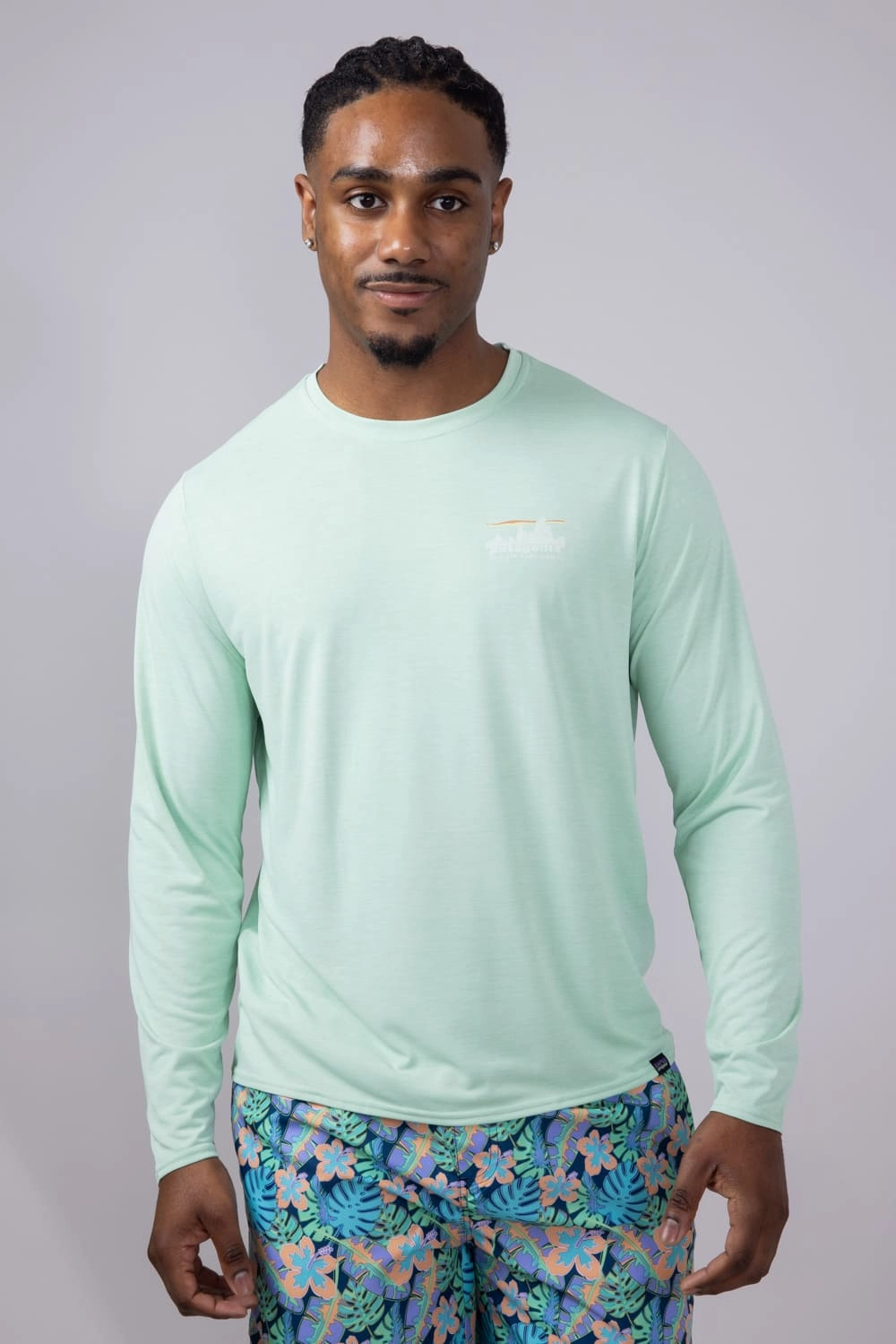 Patagonia Men??s Capeliene Cool Daily Graphic T-Shirt for Men in Green | 45190-SRNX Light and Cozy
