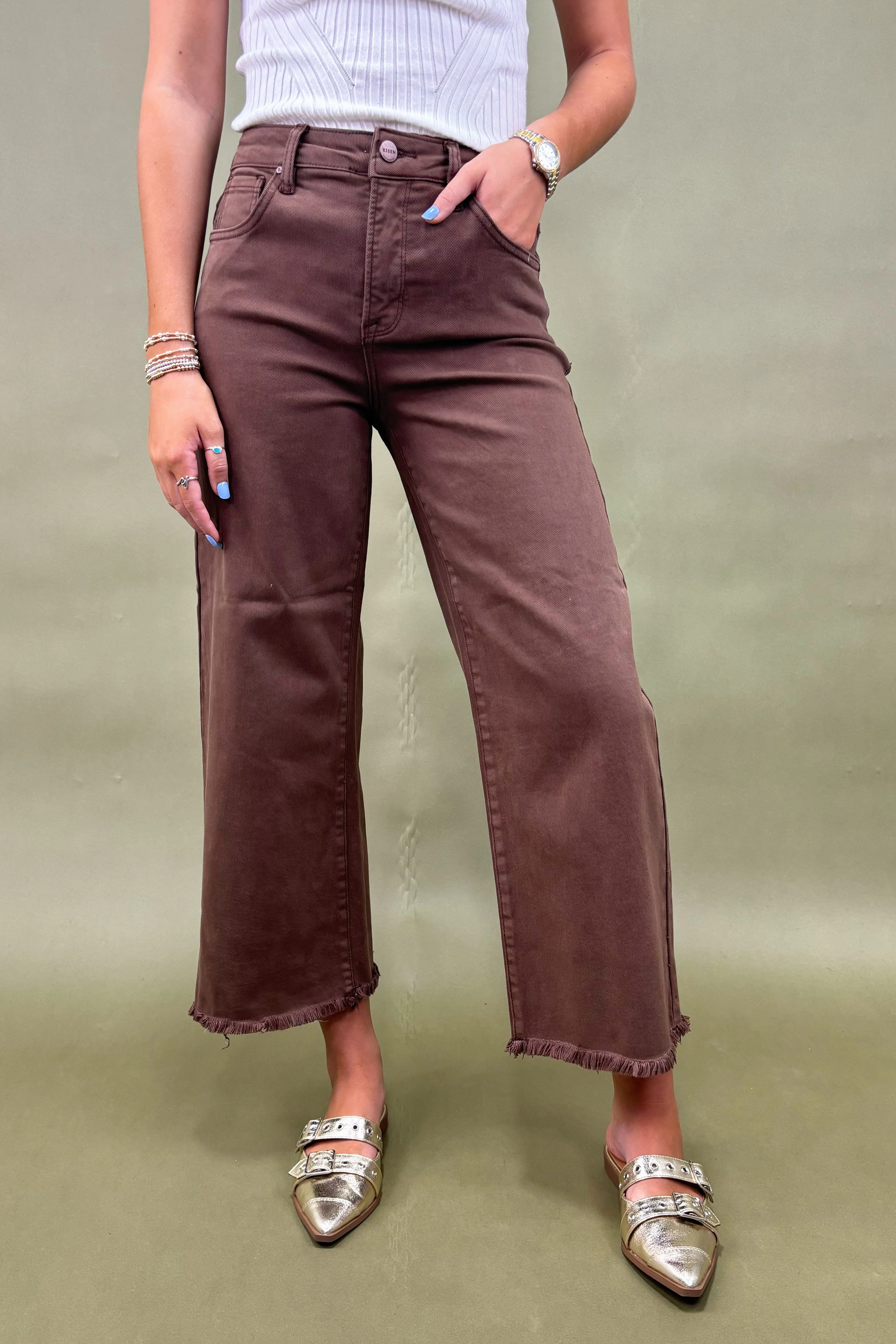 Long Use The Raya Cropped Wide Leg Jeans