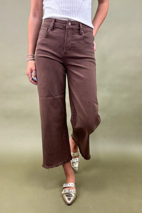Flattering Shape The Raya Cropped Wide Leg Jeans