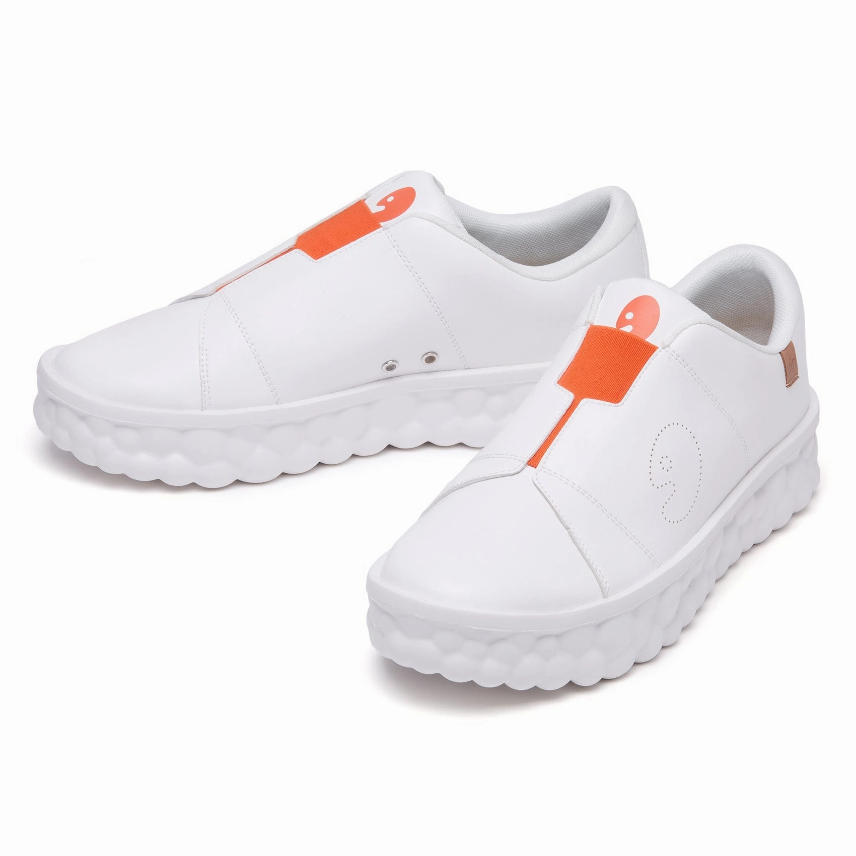 Pure White Las Ramblas I Men Lightweight Comfort Adaptive Steps