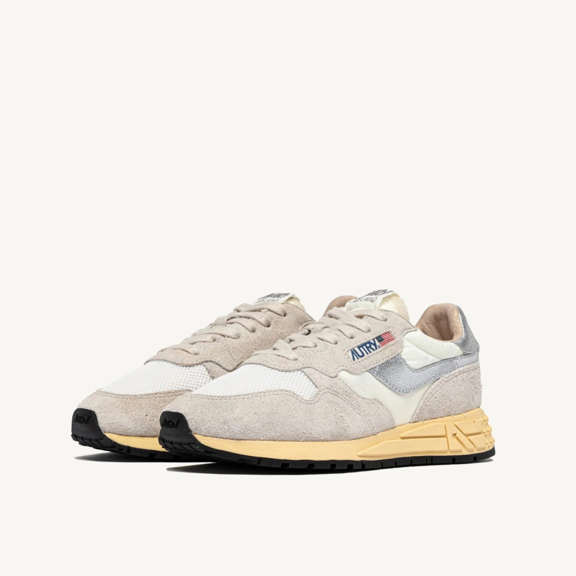 Bounce Technology Minimal Edge Reelwind Low Sneaker (White   Silver Suede   Nylon)