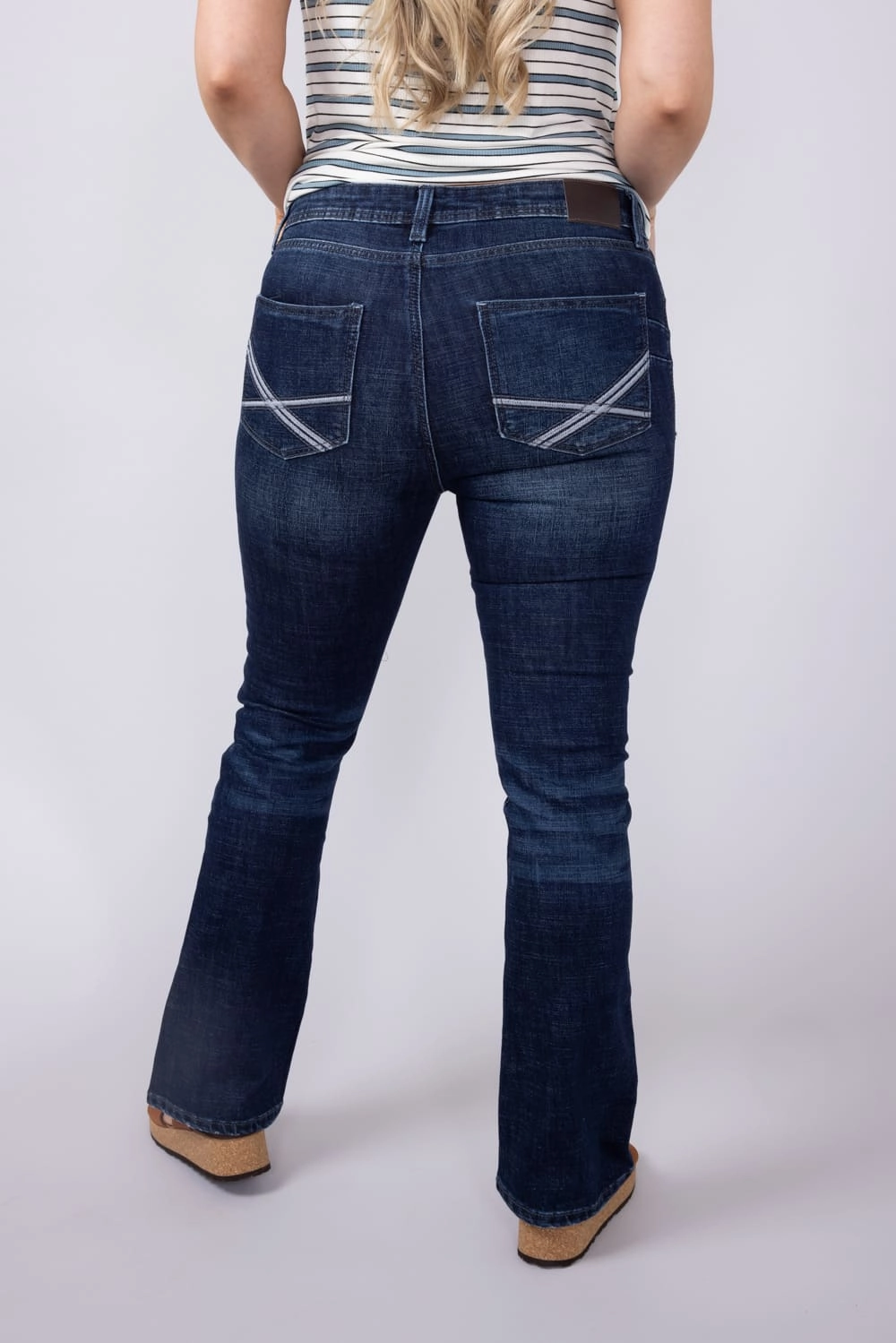 Basic Style Axel Jeans Dorothy Slim Bootcut Flare Jeans for Women | AXWB0005