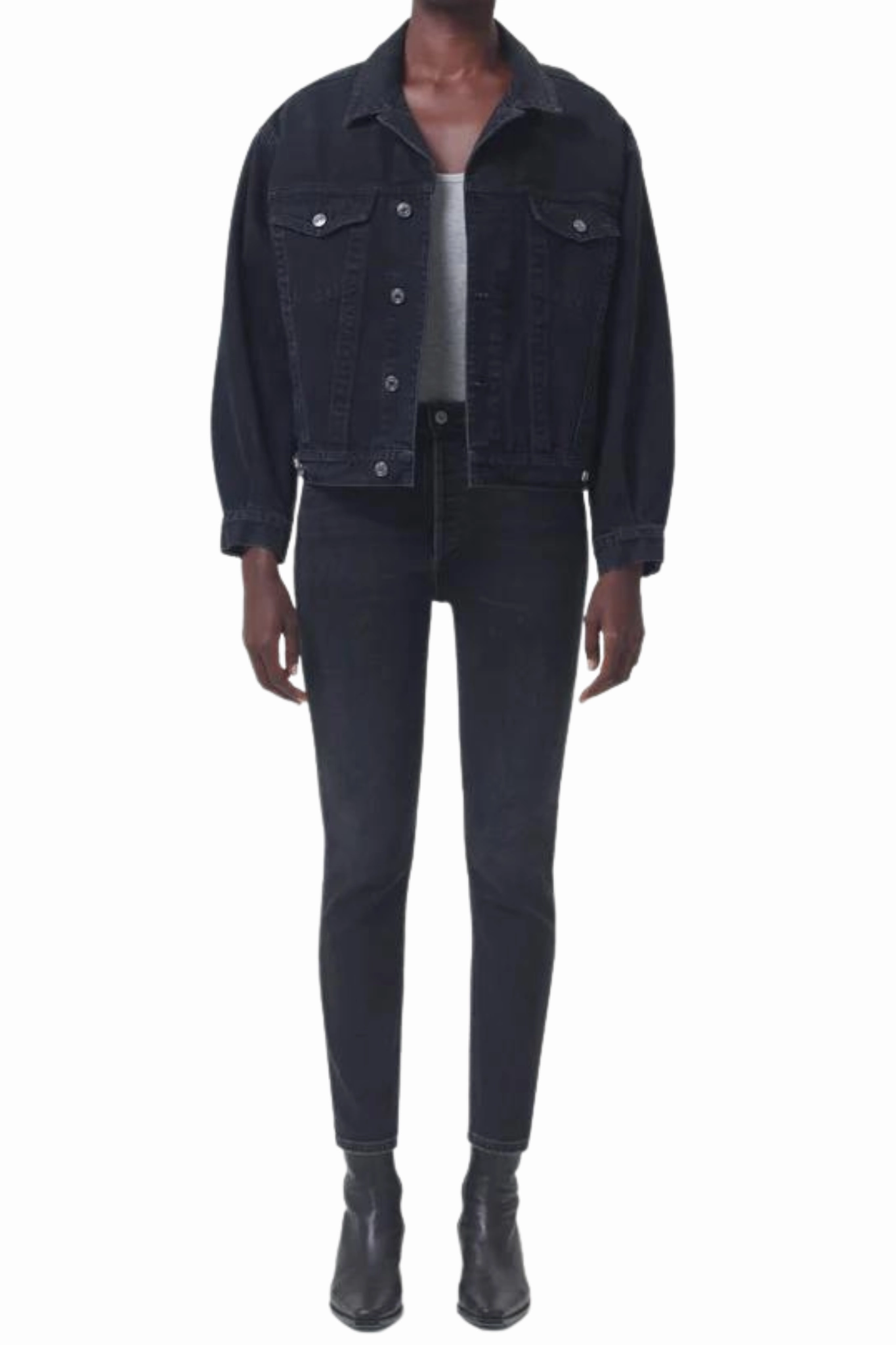 Nico in Hotline Fit and Comfort Everyday Look