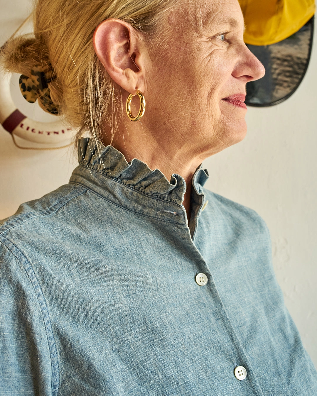 Ruffle Shirt in Chambray Long Sleeve Tee