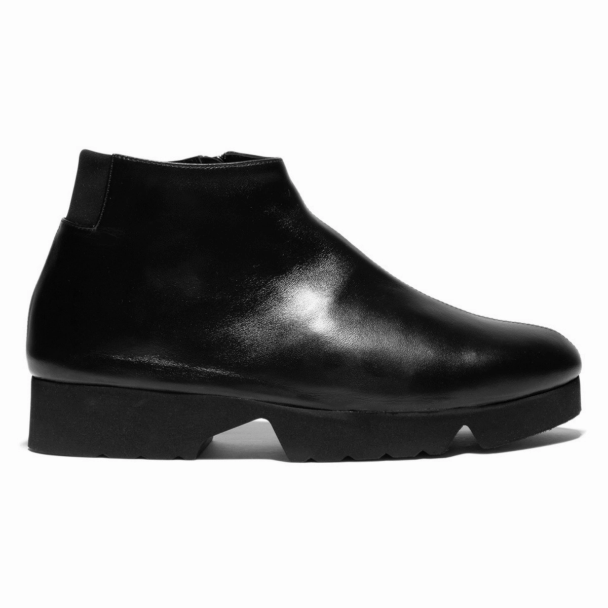 Insulated Interior day trip Thierry Rabotin Women's Gaga Black Peach Nappa Leather