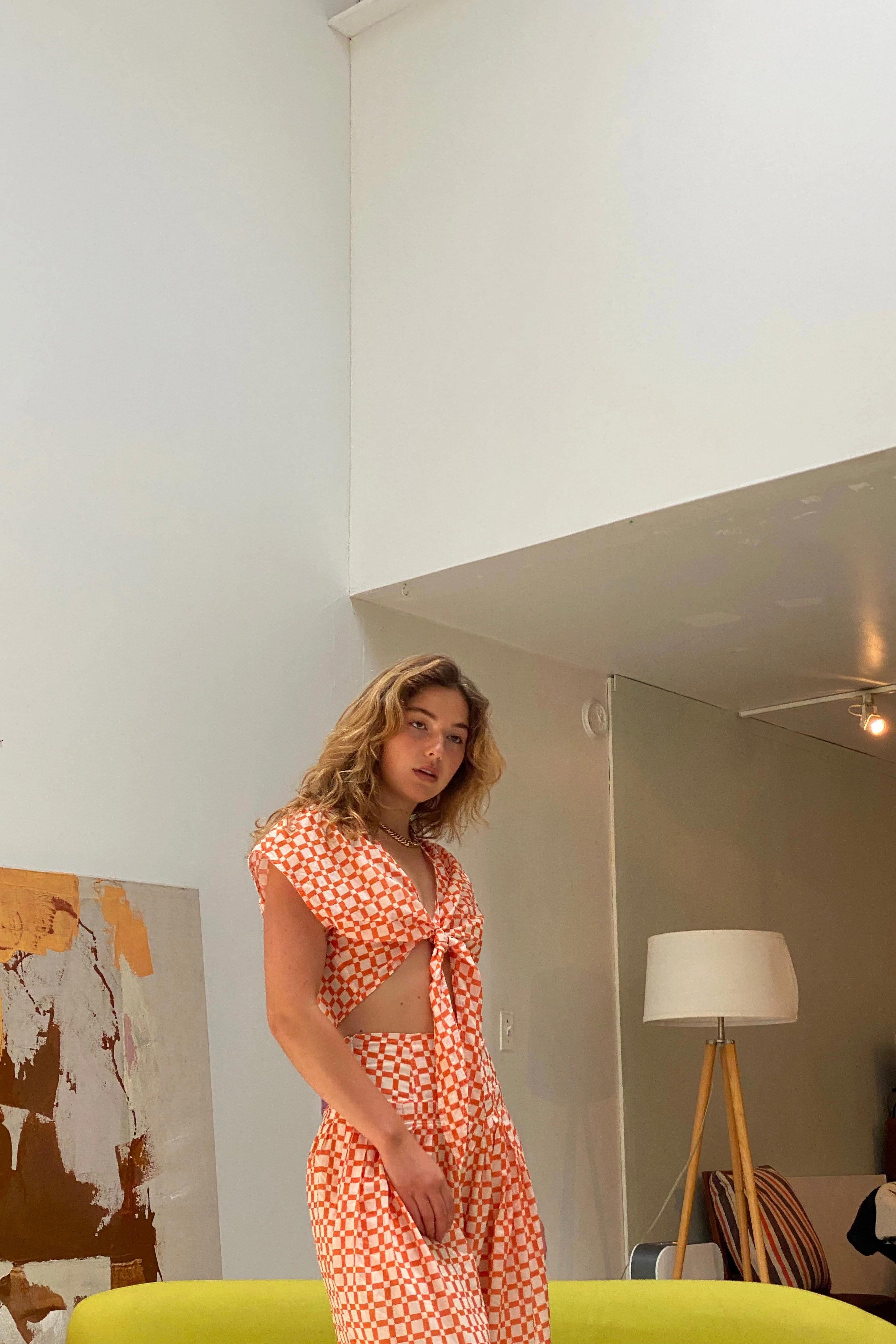 @itsmekellieb X WRAY Knot Top - Sunset Basket Check FlexibleSole