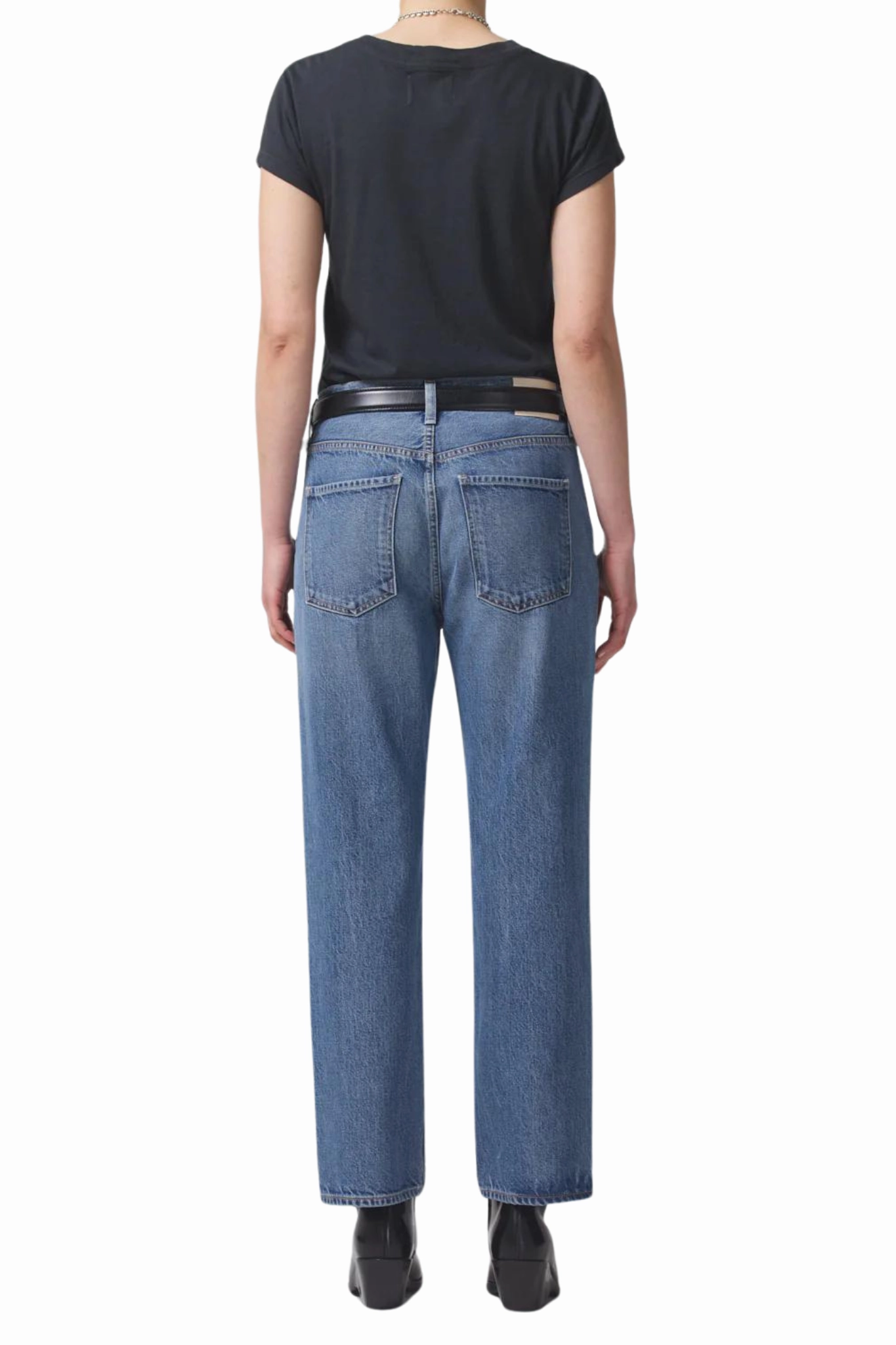 Emery Crop in Siesta All Time Basic Couple Look Office Wear