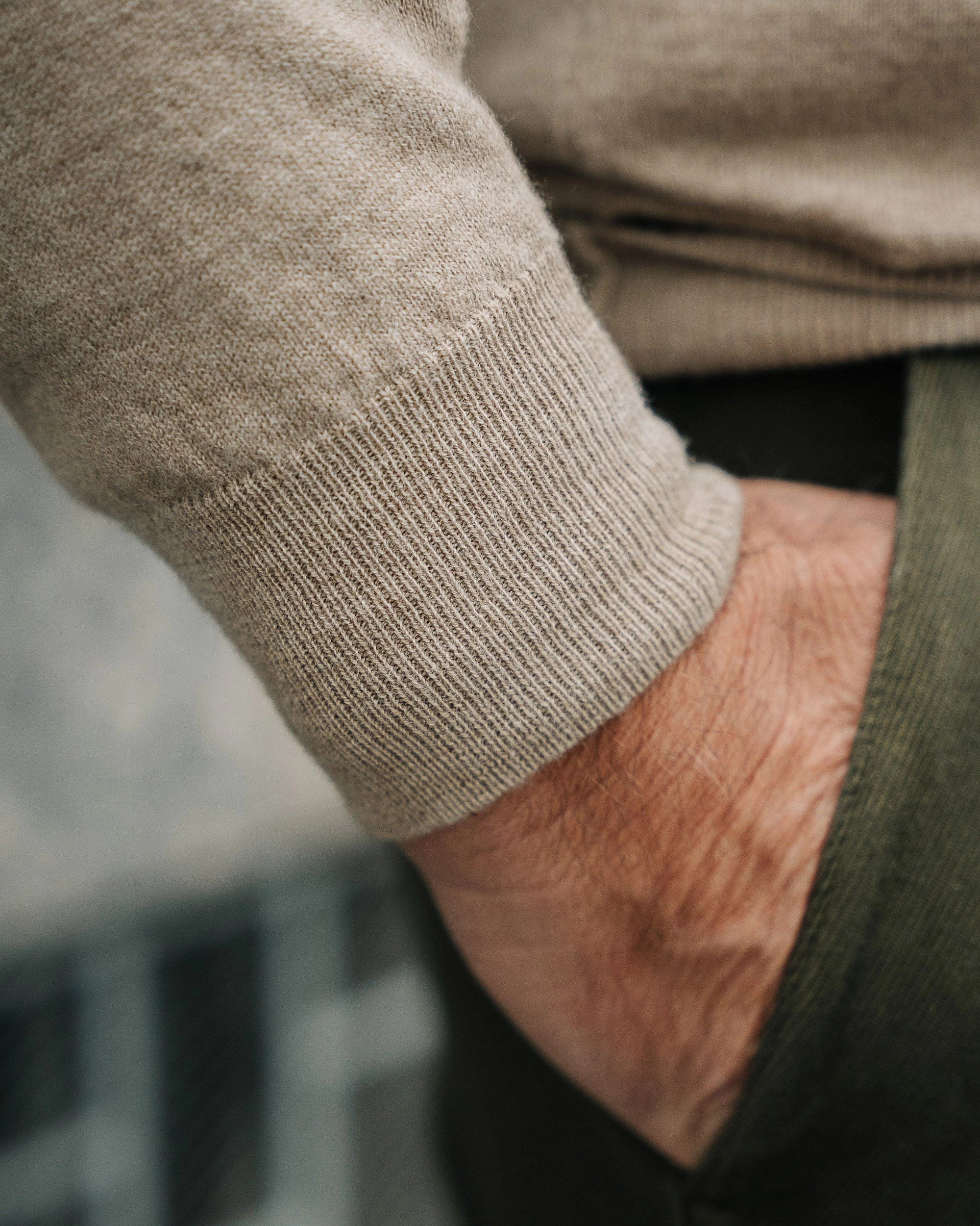 Breathable Yarn Versatile Warmth Bard