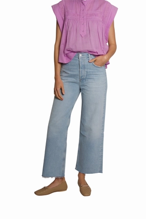 Trendy Sunny Vibes Ren Jean in Smash