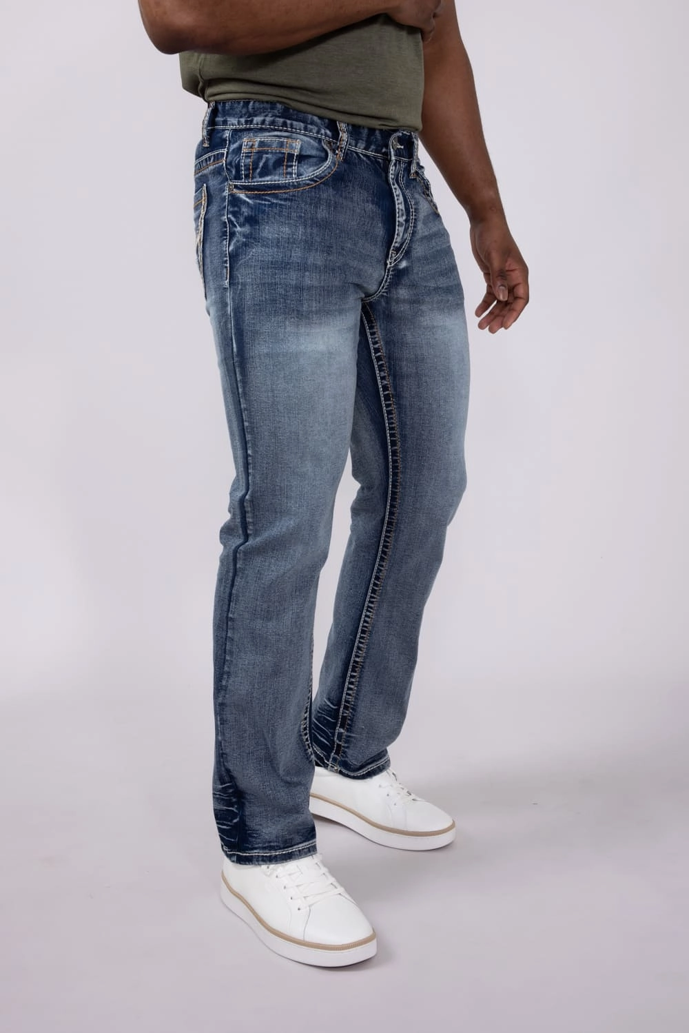 True Luck Cuyler Bootcut Jeans for Men | TL24012341 Minimal Fit