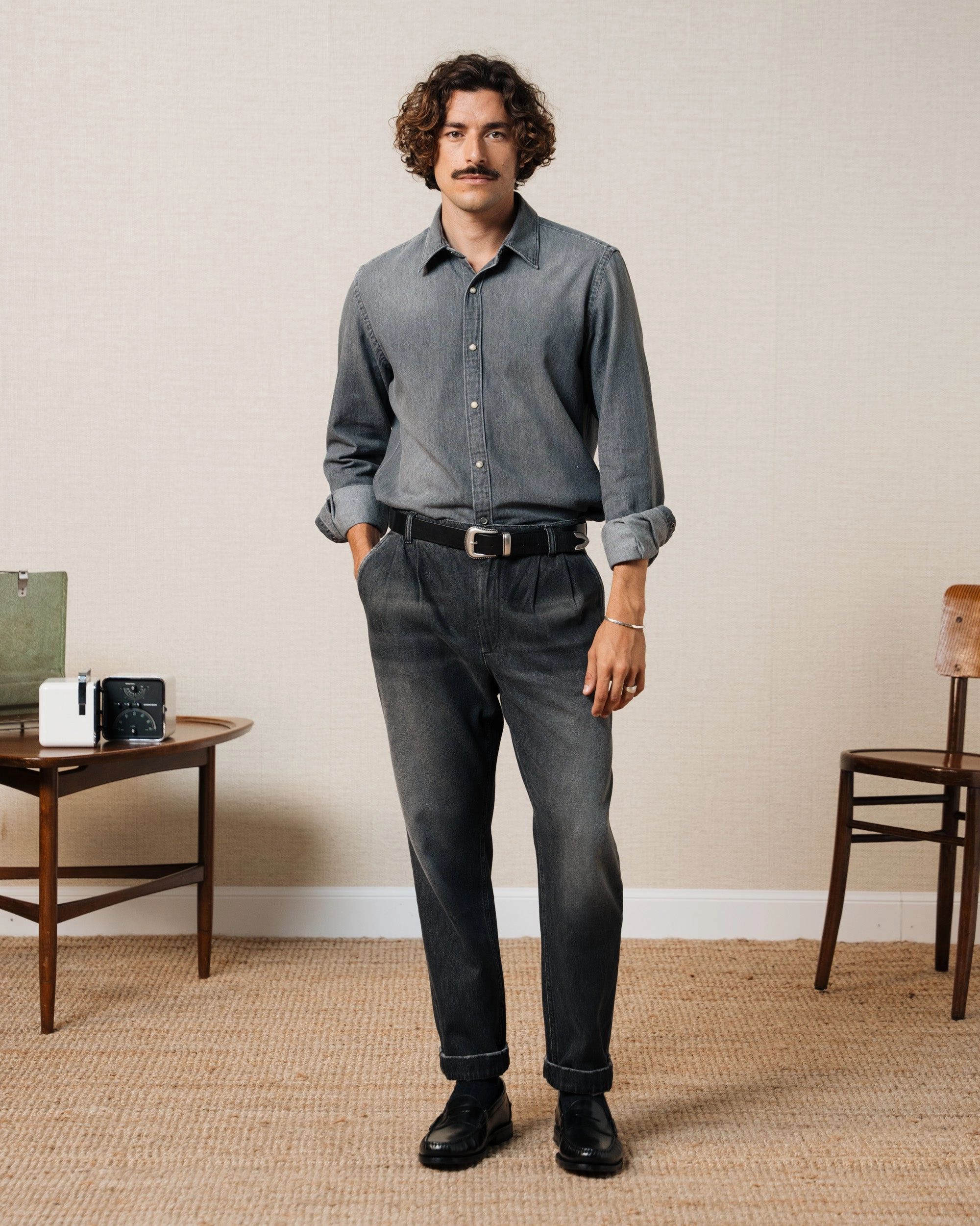 Riomaggiore Minimalist Pocket Design