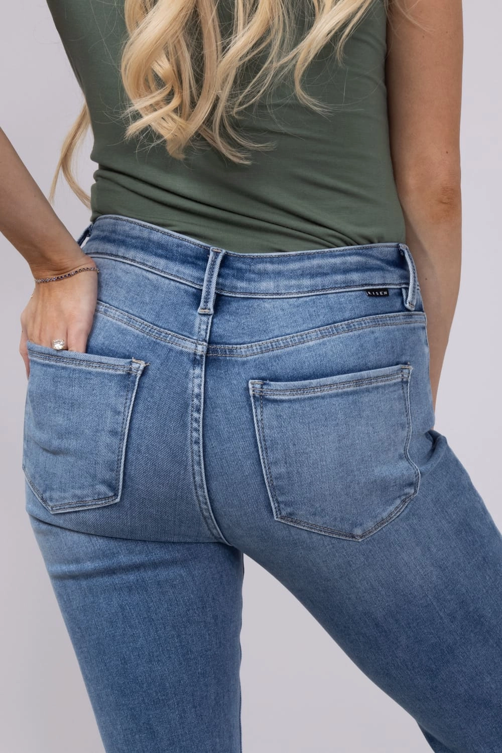 Quick Dry Fabric Moisture Wicking Technology Risen Mid-Rise Straight Raw Hem Jeans for Women | RDP5203CH-MD