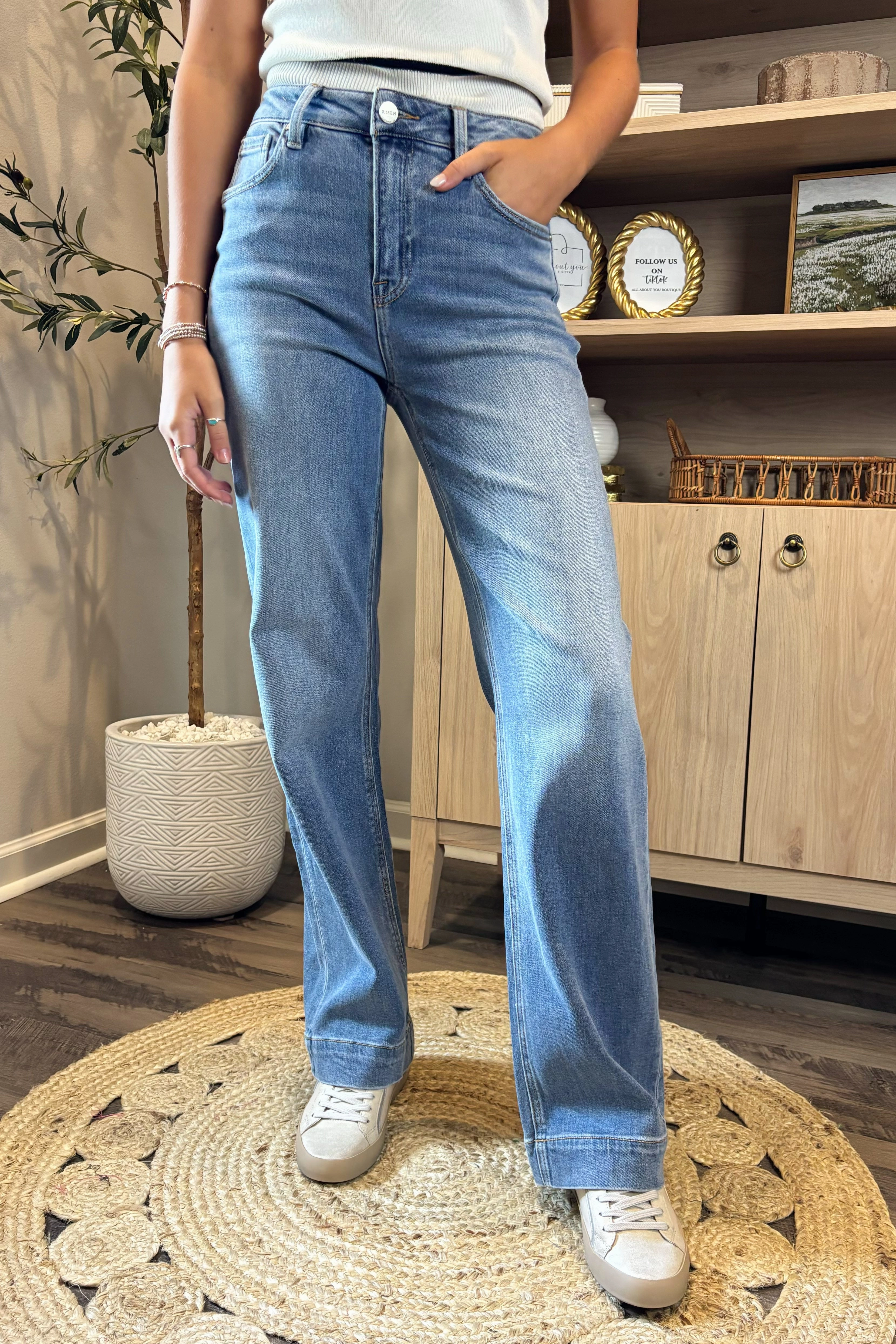 The Mackenzie High Rise Jeans Smooth Finish Breathable activewear