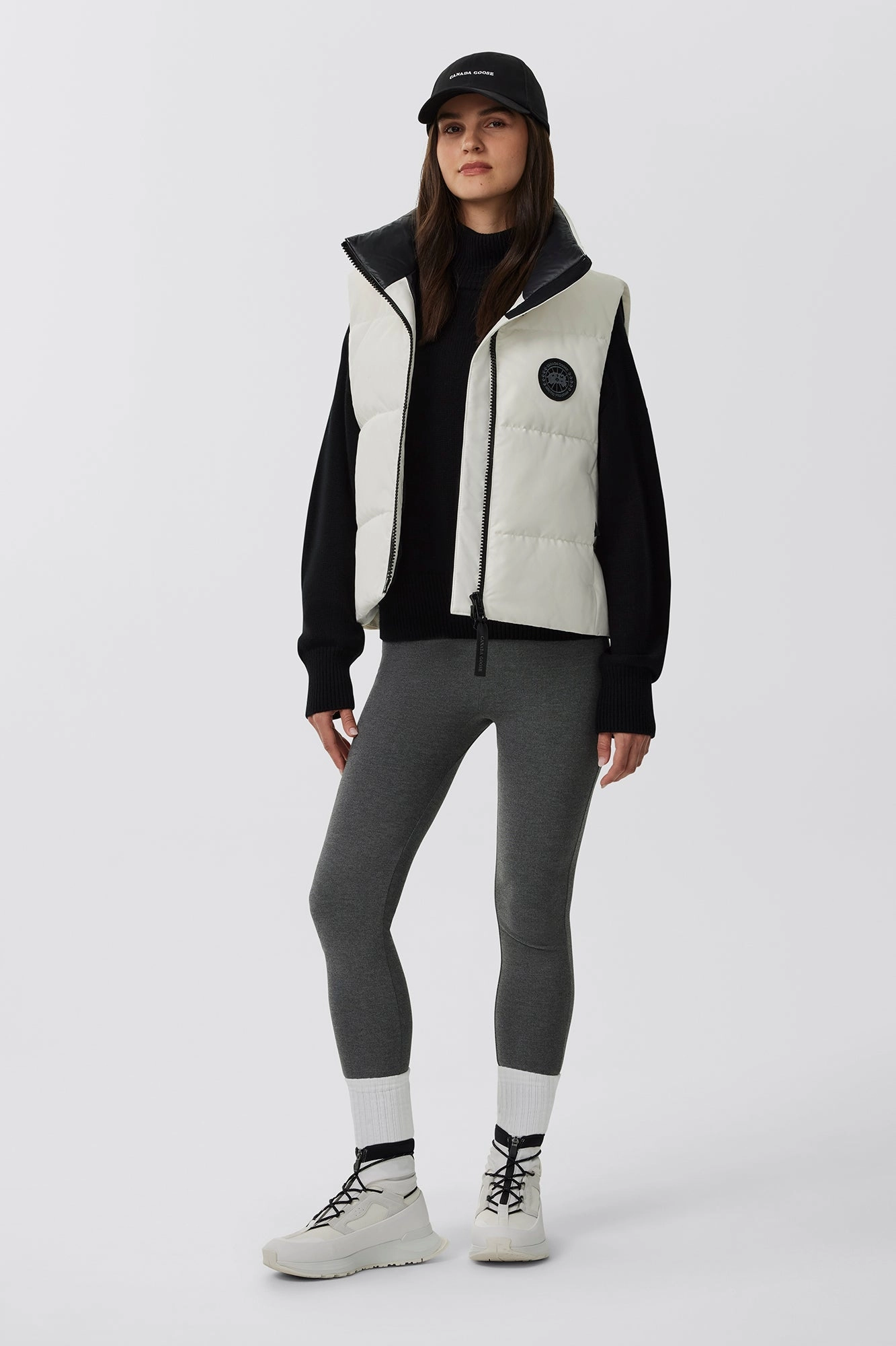 Noise Reduced Fasteners Essential Fit Grandview Cropped Vest Black Label