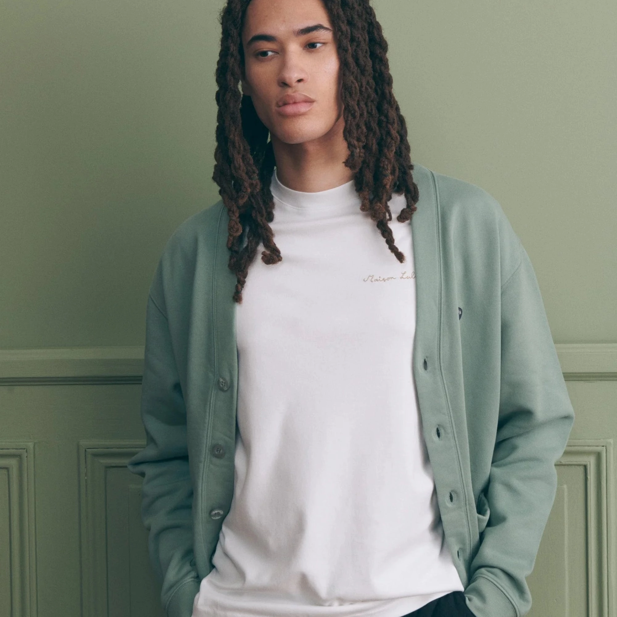 "Patch Coeur" Boissonade Cardigan (Black) Trendy Design