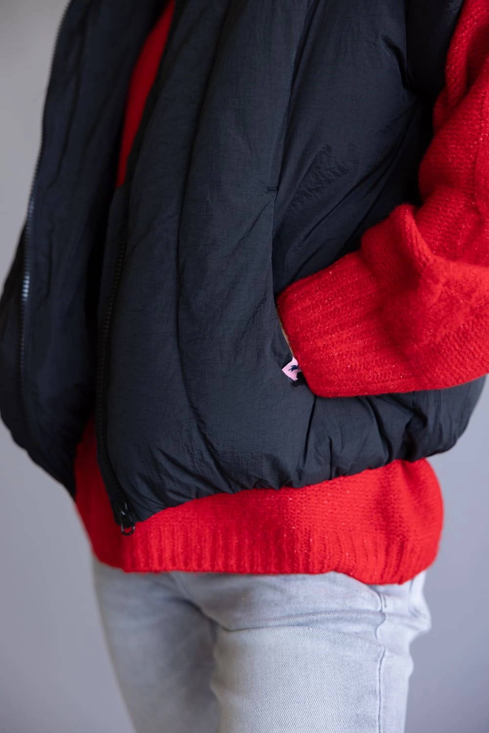 Simply Southern Lottie Puffer Vest for Women in Black | PP-0225-VEST-LOTTIE-BLK WaterproofFabric Classic Fit Cut SlipResistantFastenings