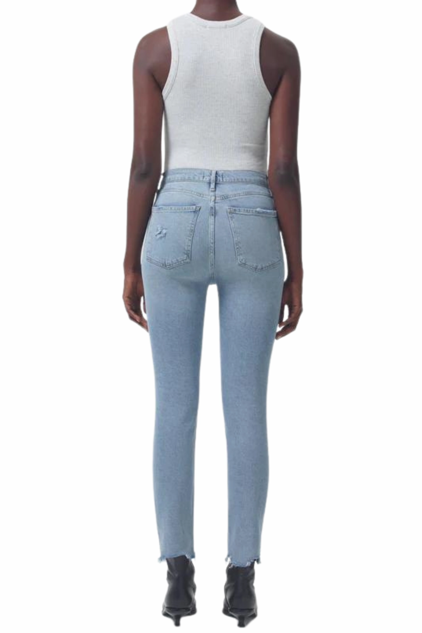 Nico in Rooted Trend Setter Road Trip Casual