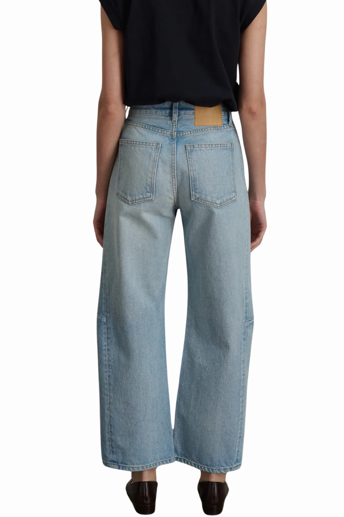 Slim Lasso in Dale Wash Classic Office Wear Lightweight Denim Blend
