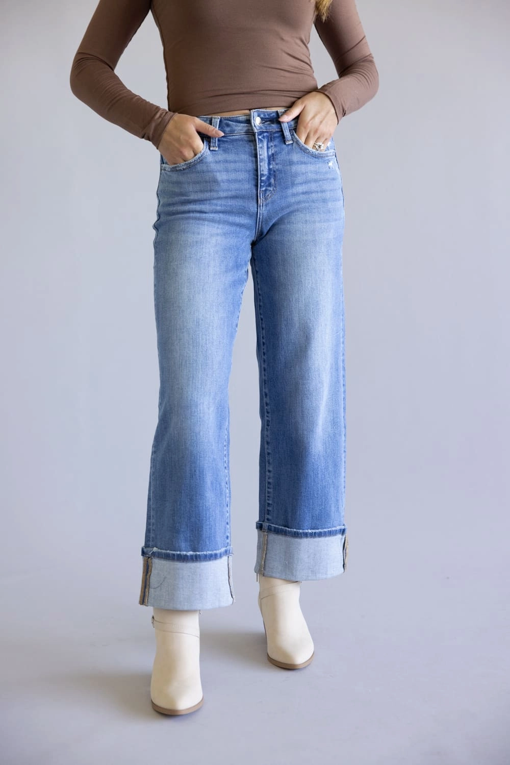 Street Fashion Trend Setter Holiday Vibes Perfect Length Flying Monkey High-Rise Cuffed Hem Wide Leg Jeans for Women | F5890