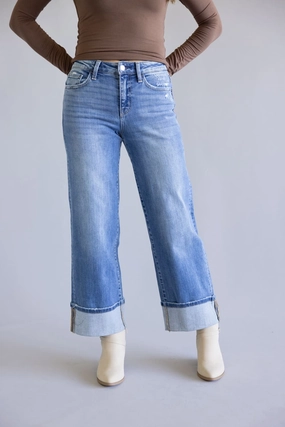 Timeless Comfort Party Look Weekend Warrior Flying Monkey High-Rise Cuffed Hem Wide Leg Jeans for Women | F5890