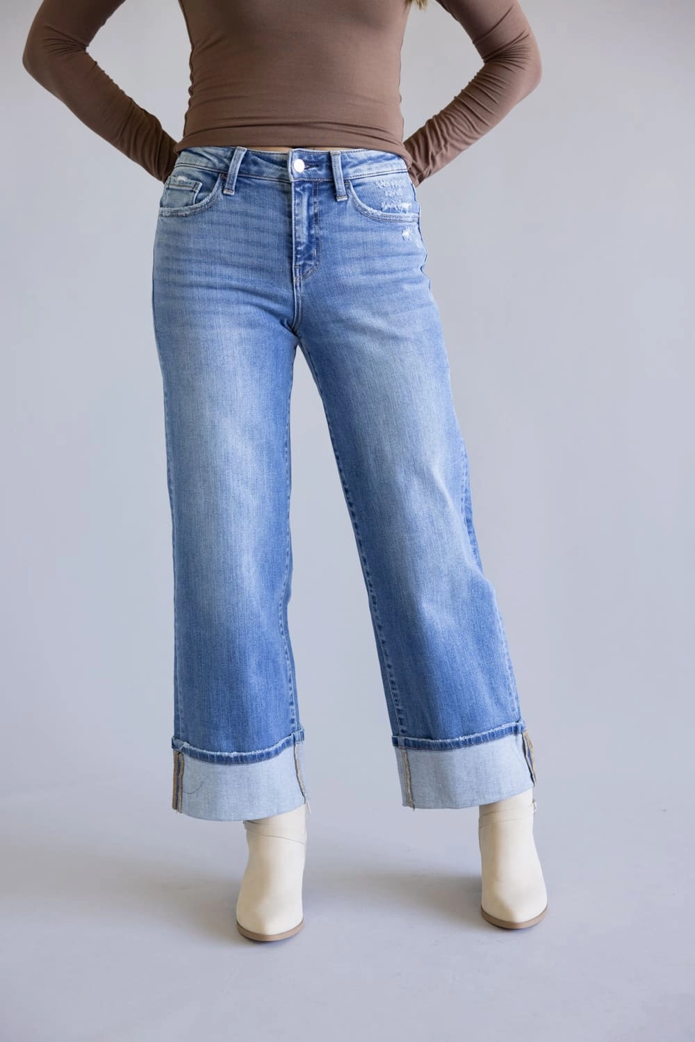 Timeless Comfort Party Look Weekend Warrior Flying Monkey High-Rise Cuffed Hem Wide Leg Jeans for Women | F5890