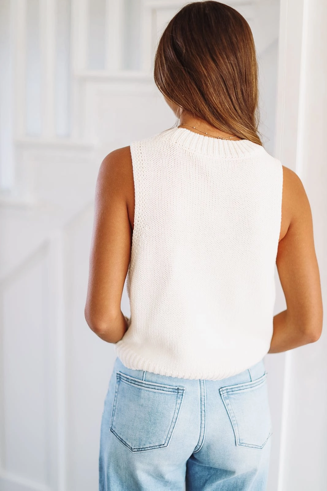 Ski Chunky Cropped Sweater - Cream and Red Tear Resistant Weave