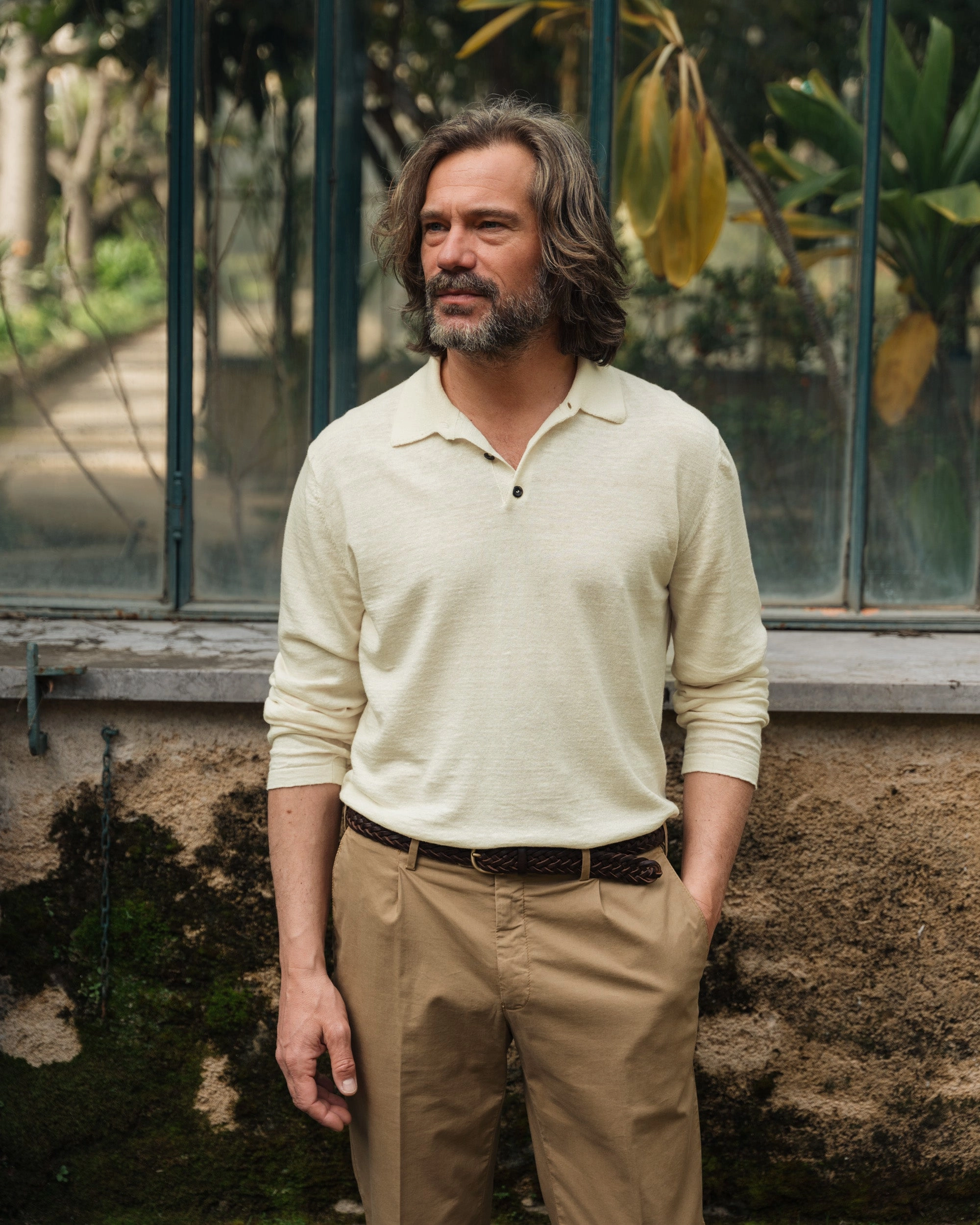 Specchia Office Friendly