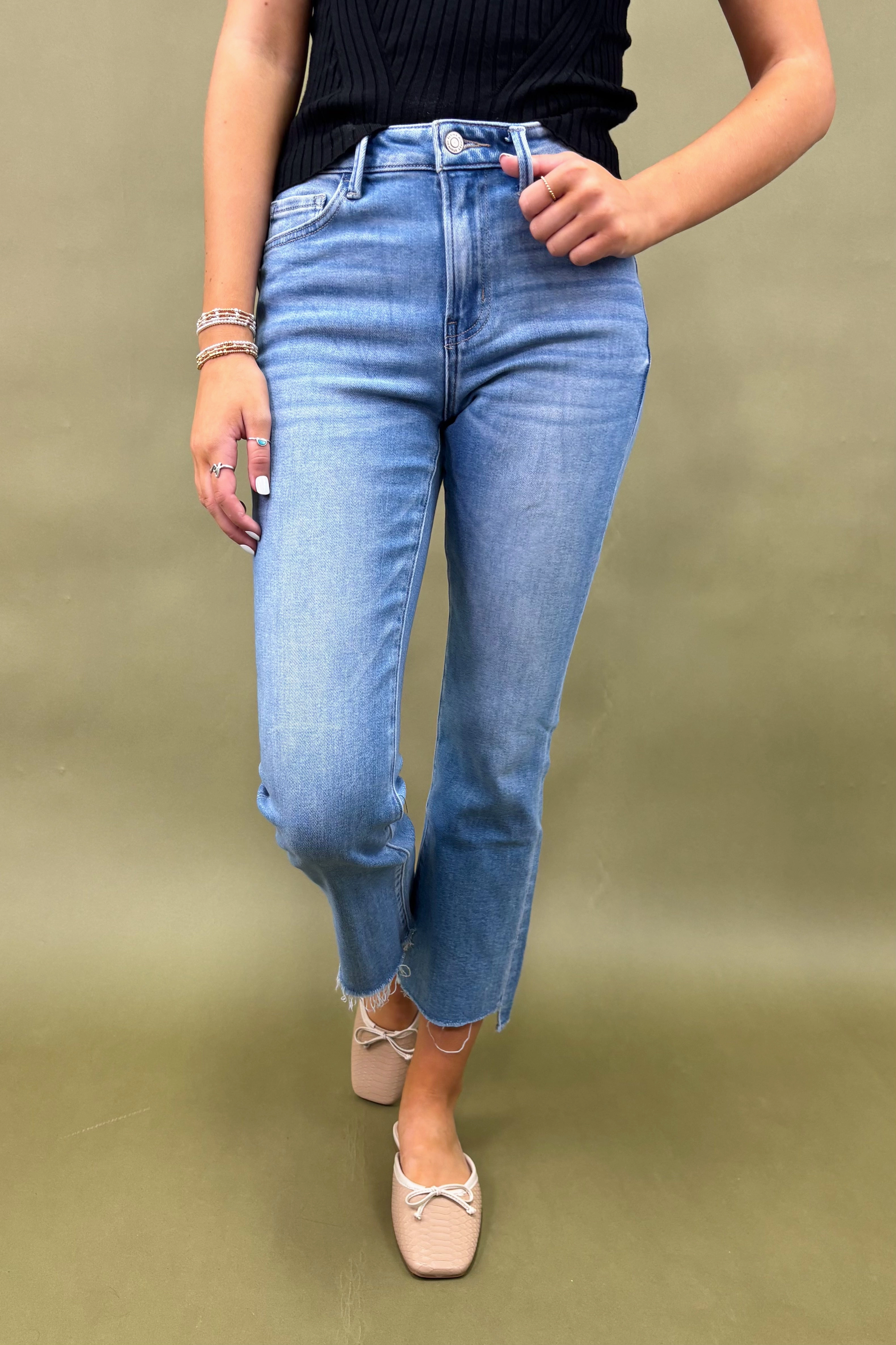 NonRestrictiveCut Crisp Design The Sylvie Raw Hem Jean