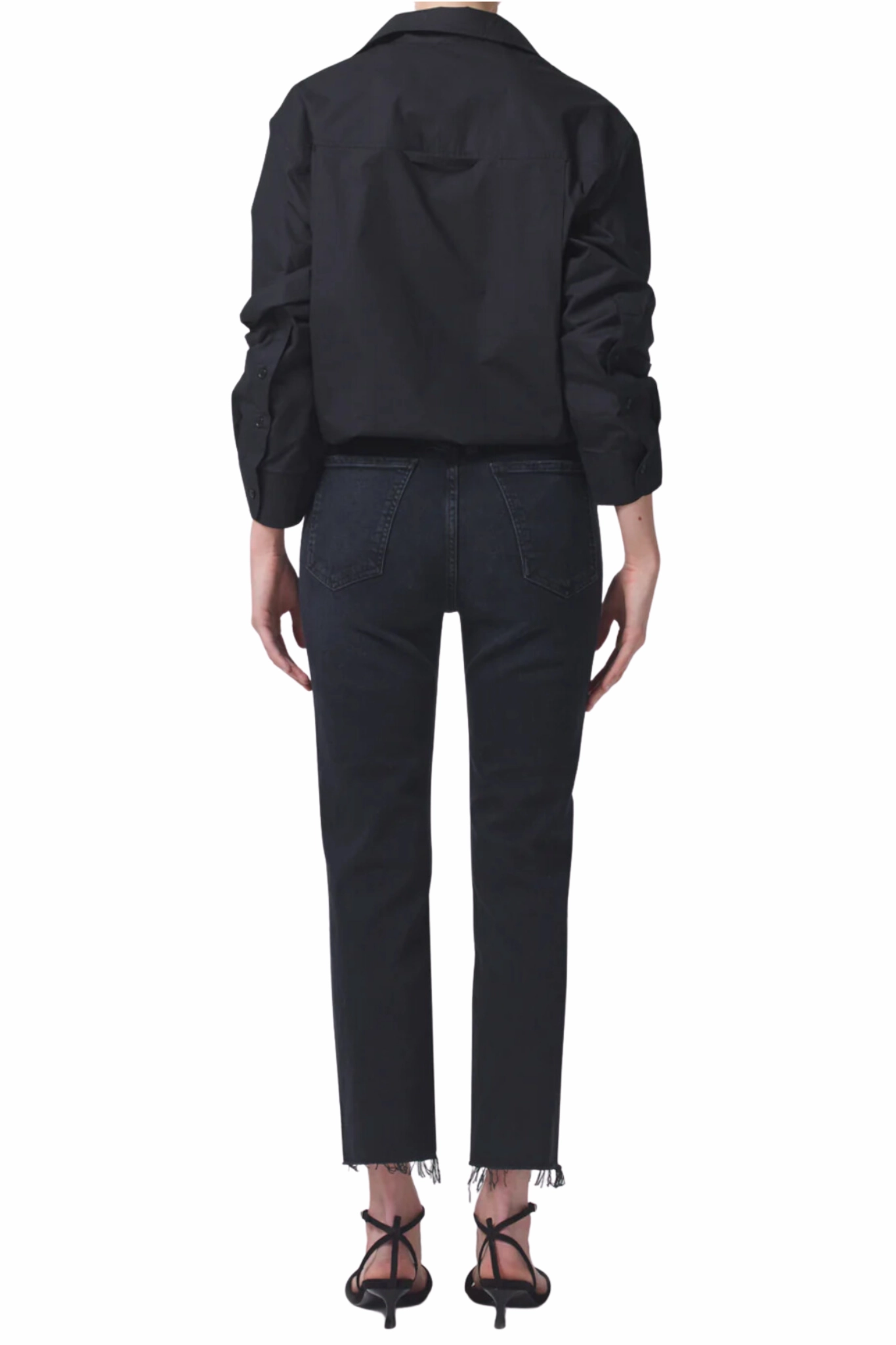 Odor Control Tech Daphne Crop in Peppercorn