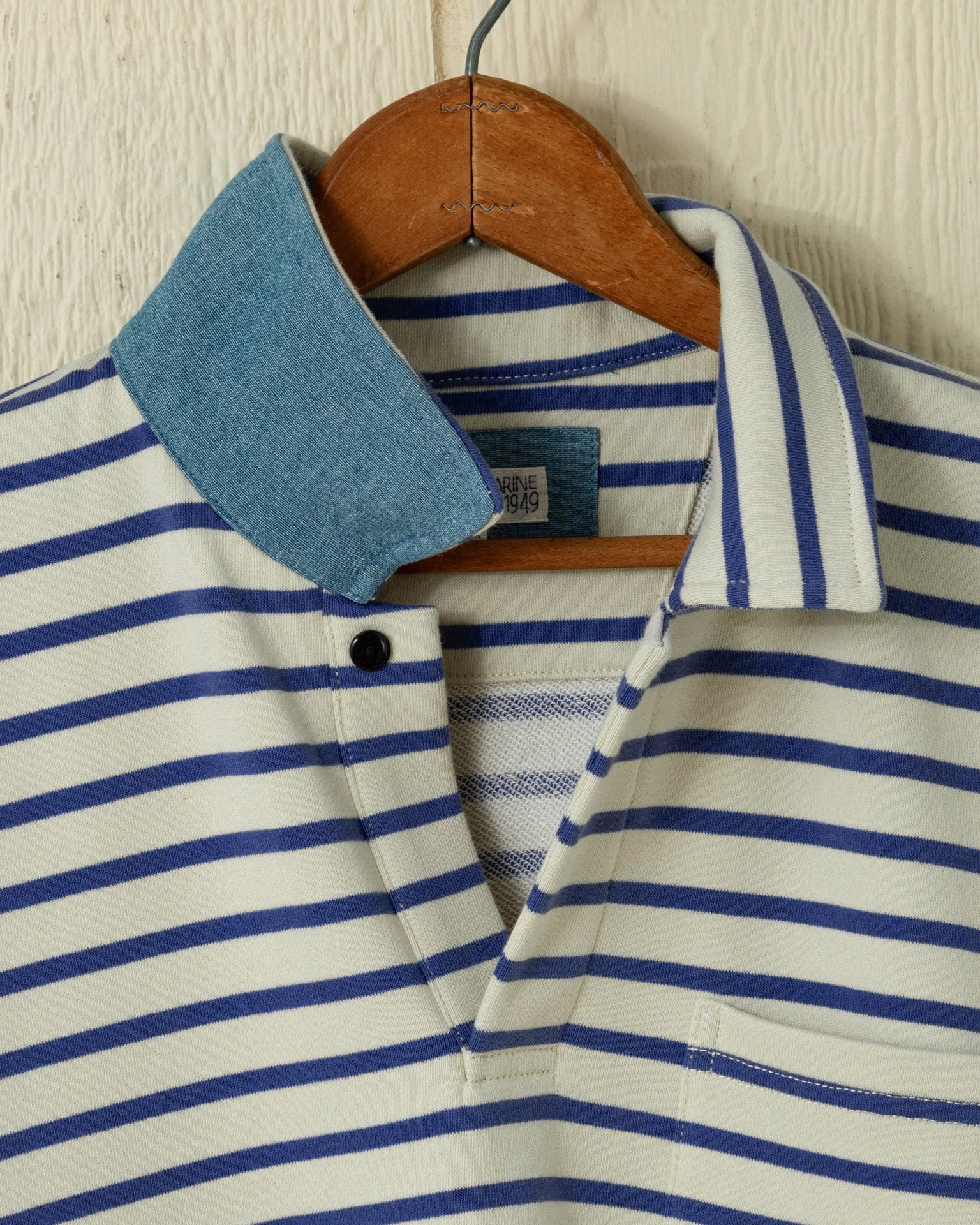 Lightweight Feel Smooth Flatlock Seams Acadia Polo in Cream/Atlantic Blue Loopback Terry