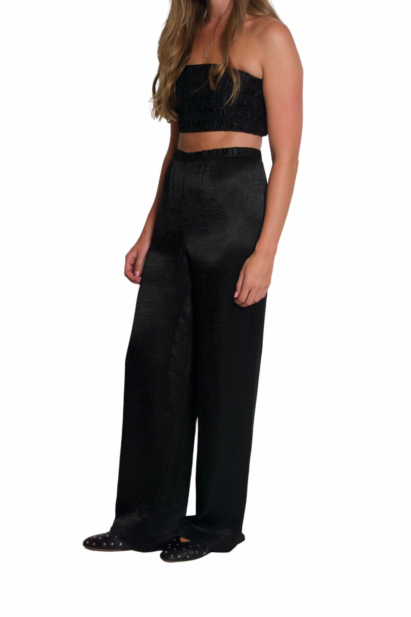 Double Needle Stitching Chic Fit Textured Satin Pants in Black